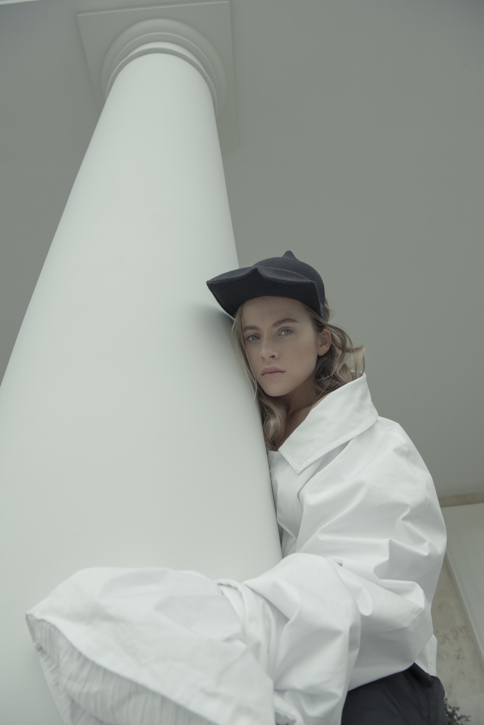 SAMOFEEVA — Look 1