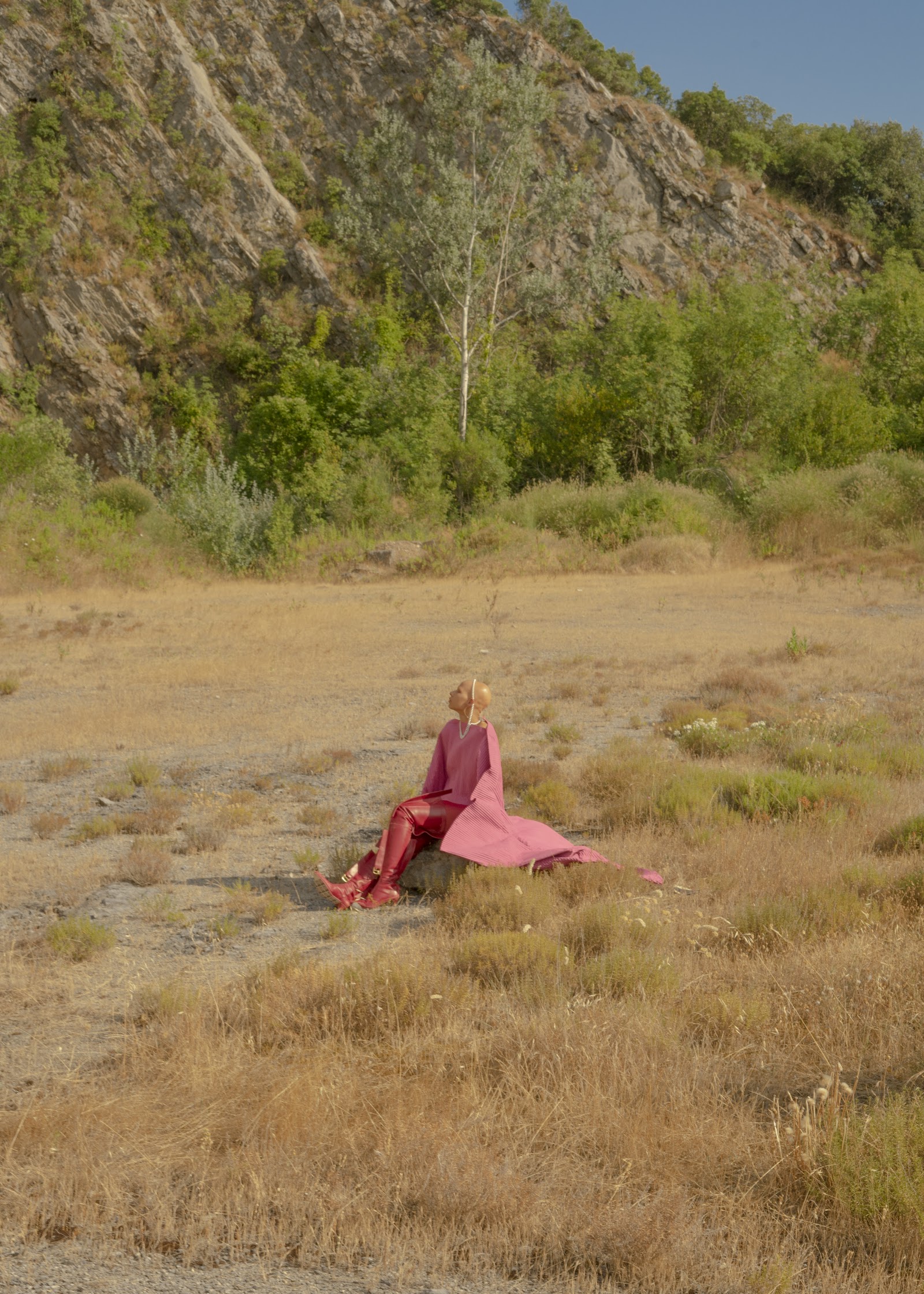 WANDERLUST — Look 11