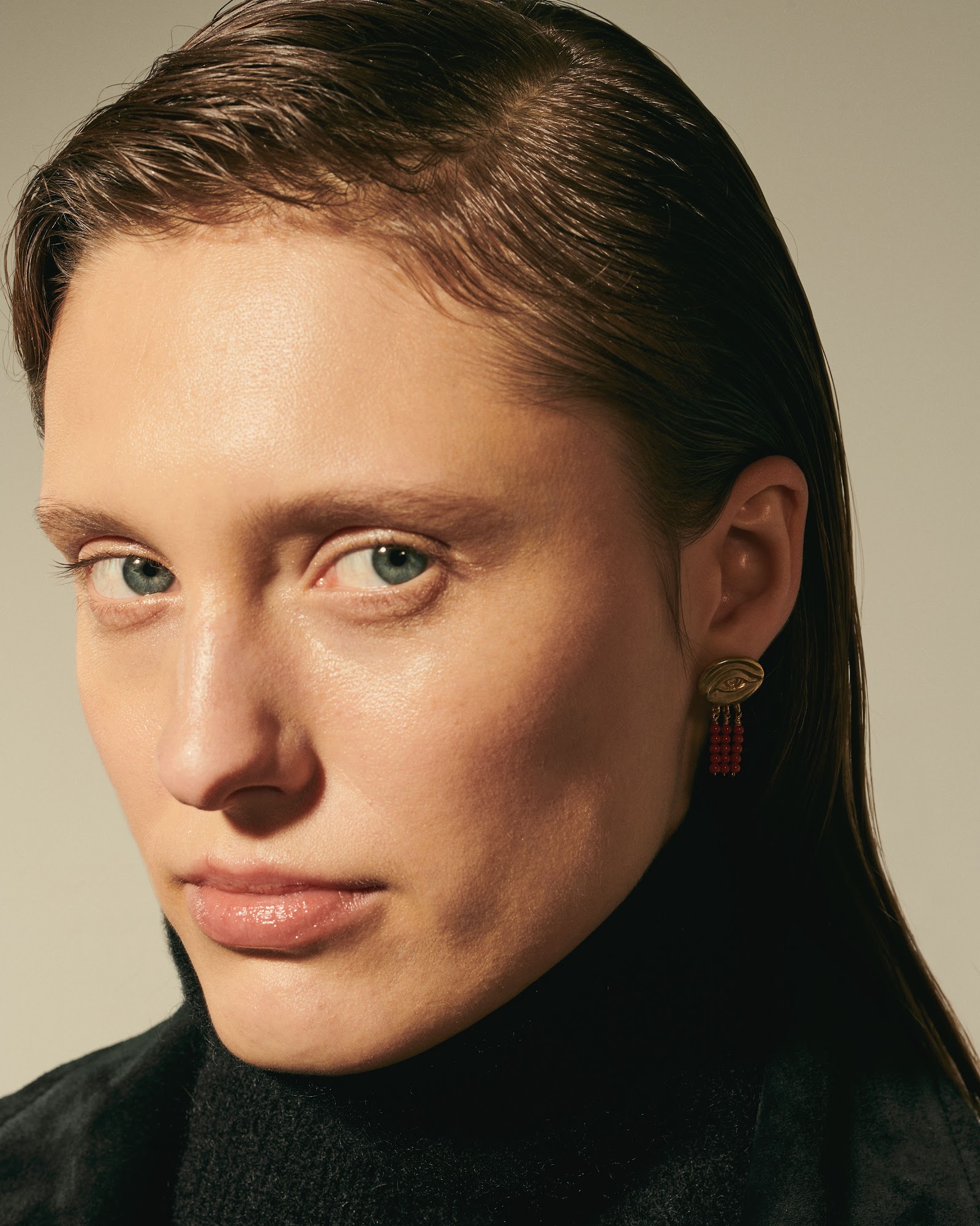 BETWEEN DECISIVE MOMENTS — Look 12