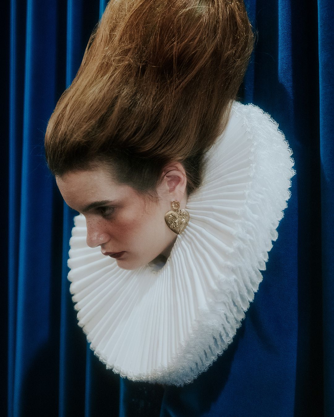 Curtain — Cover