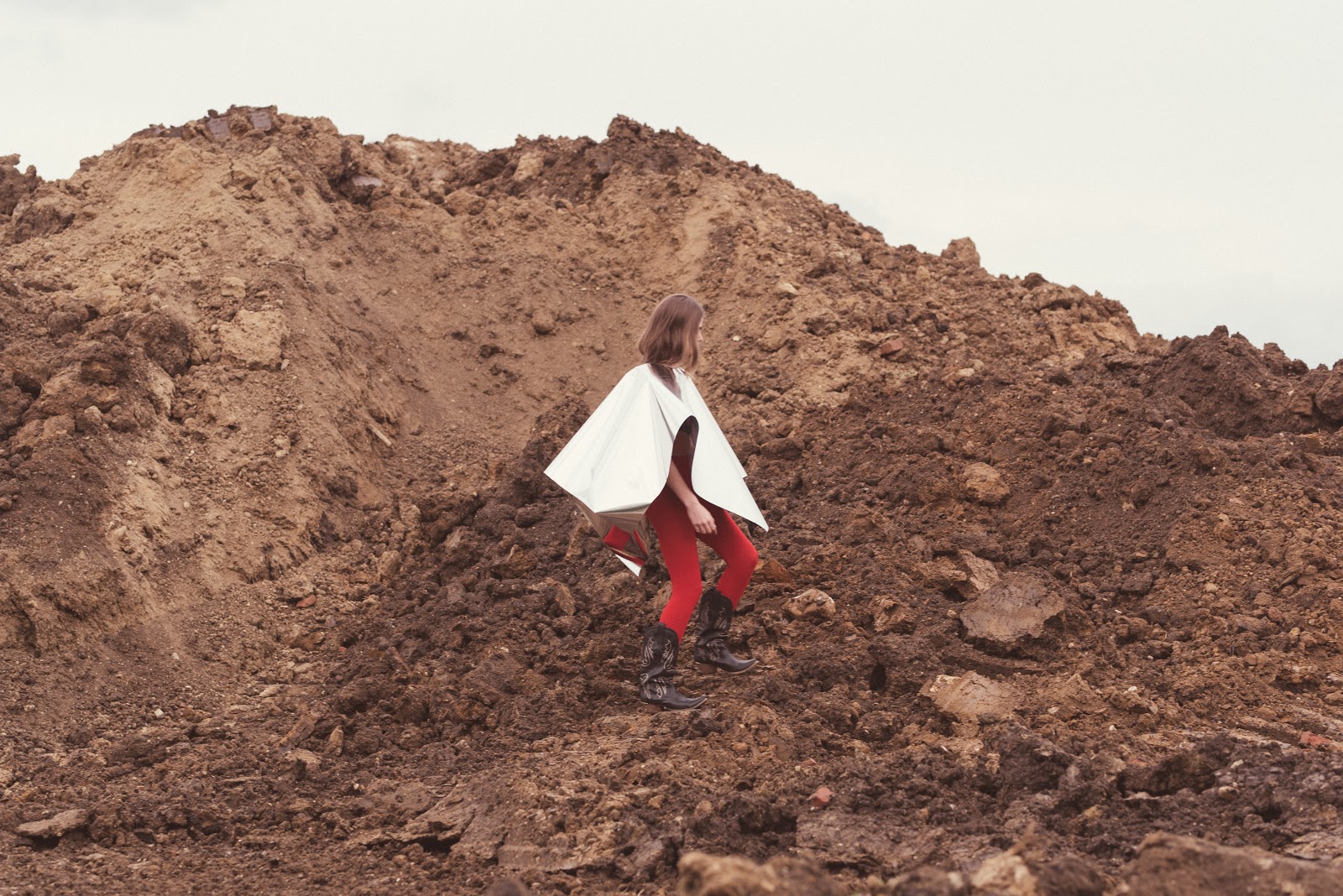 PILGRIMAGE — Look 7