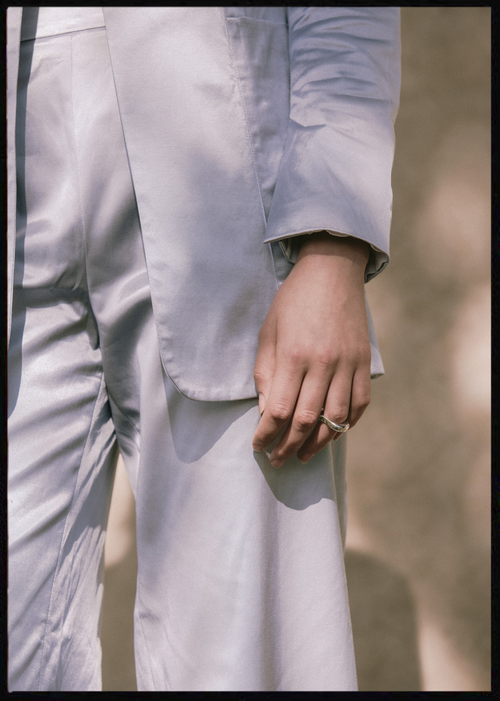 APPLE SEASON — Look 3
