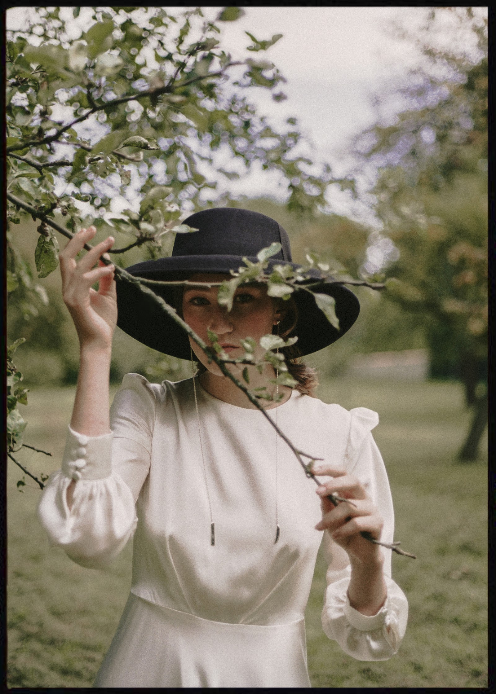 APPLE SEASON — Look 7