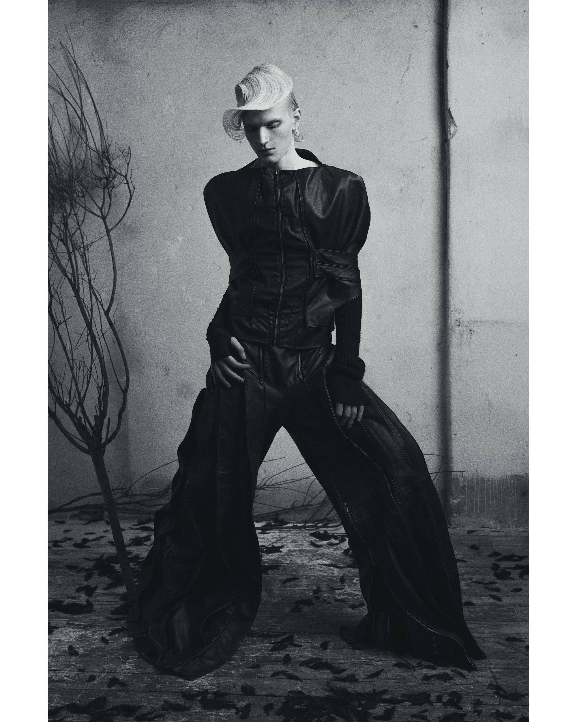 Silent Gaze — Look 7