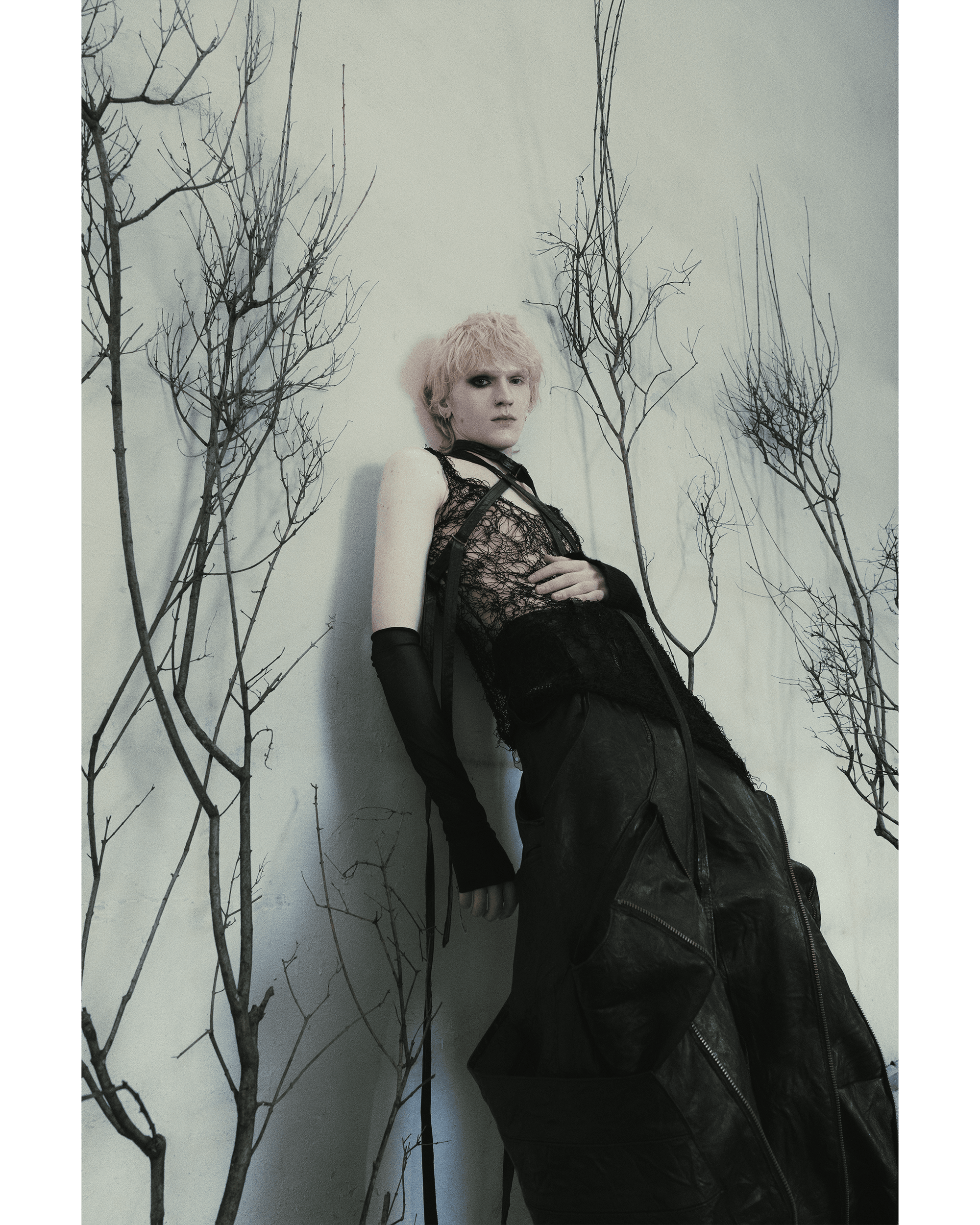 Silent Gaze — Look 13