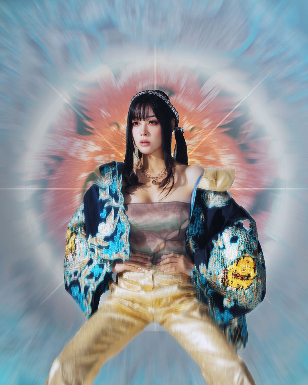 THE LUMINESCENT — Look 3