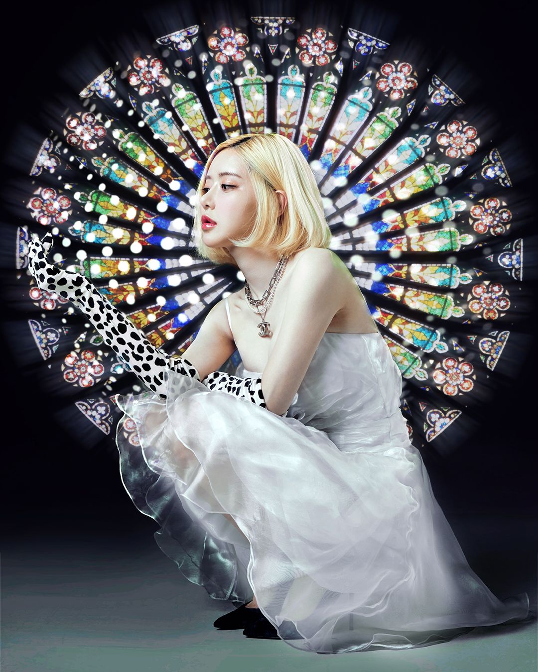 THE LUMINESCENT — Look 7