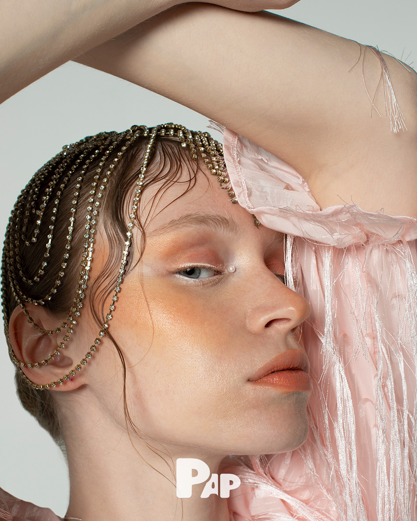 SWAN LAKE — Look 9