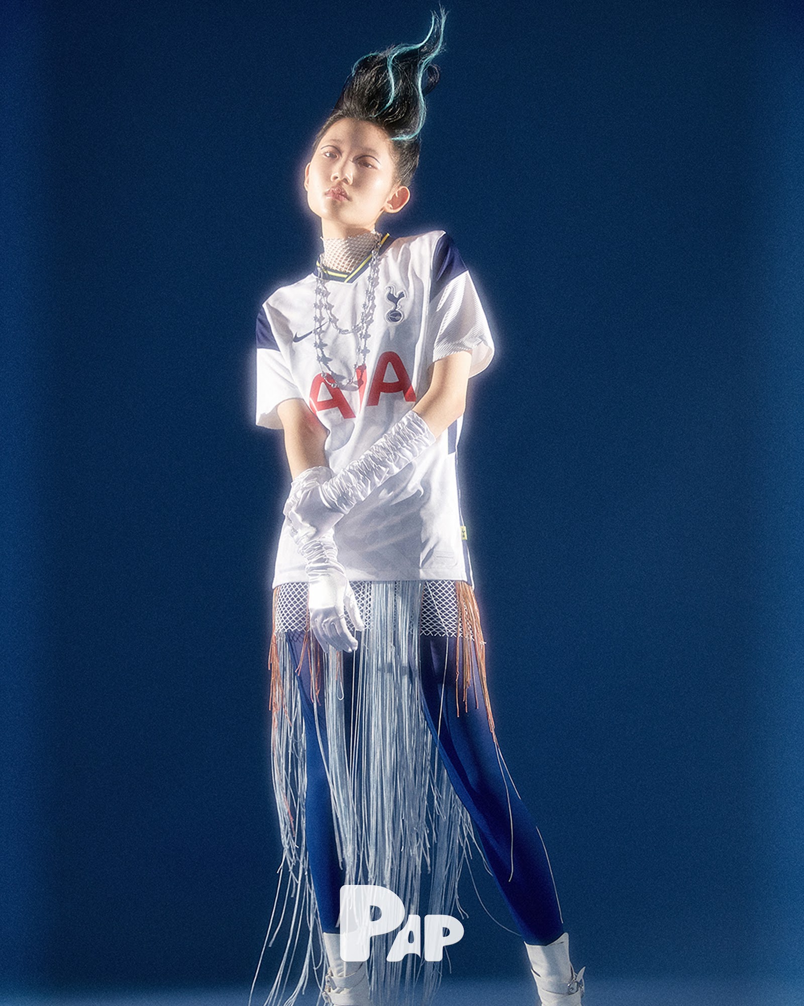 NEW WAYS TO WEAR SOCCER JERSEY — Look 4