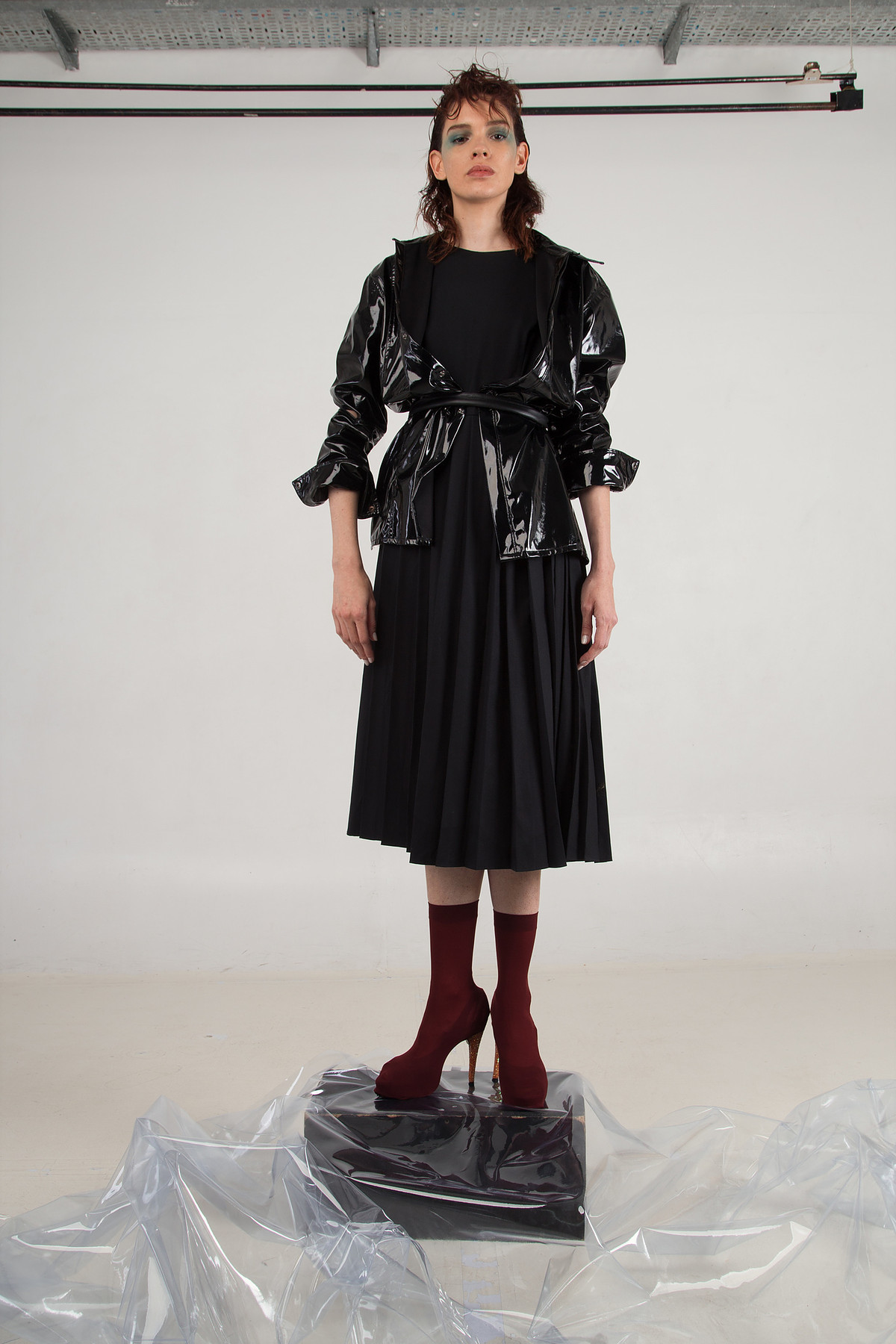 BLACK STAR — Look 6