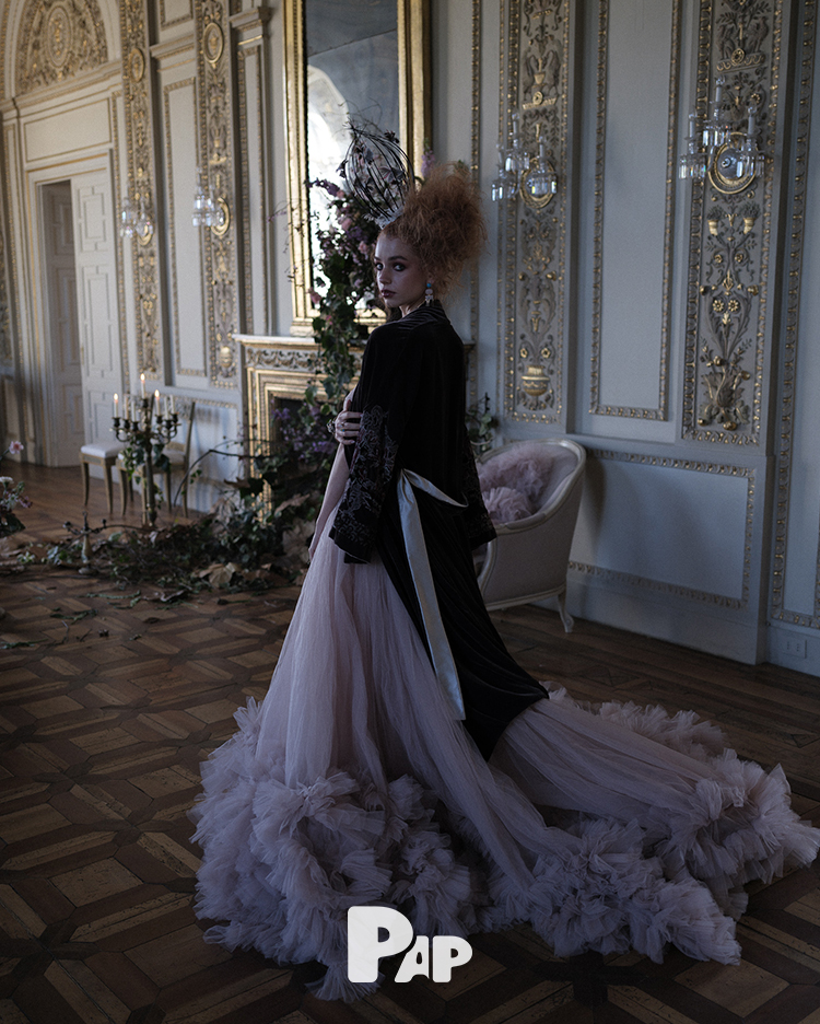 ALICE NEVER LEFT — Look 4