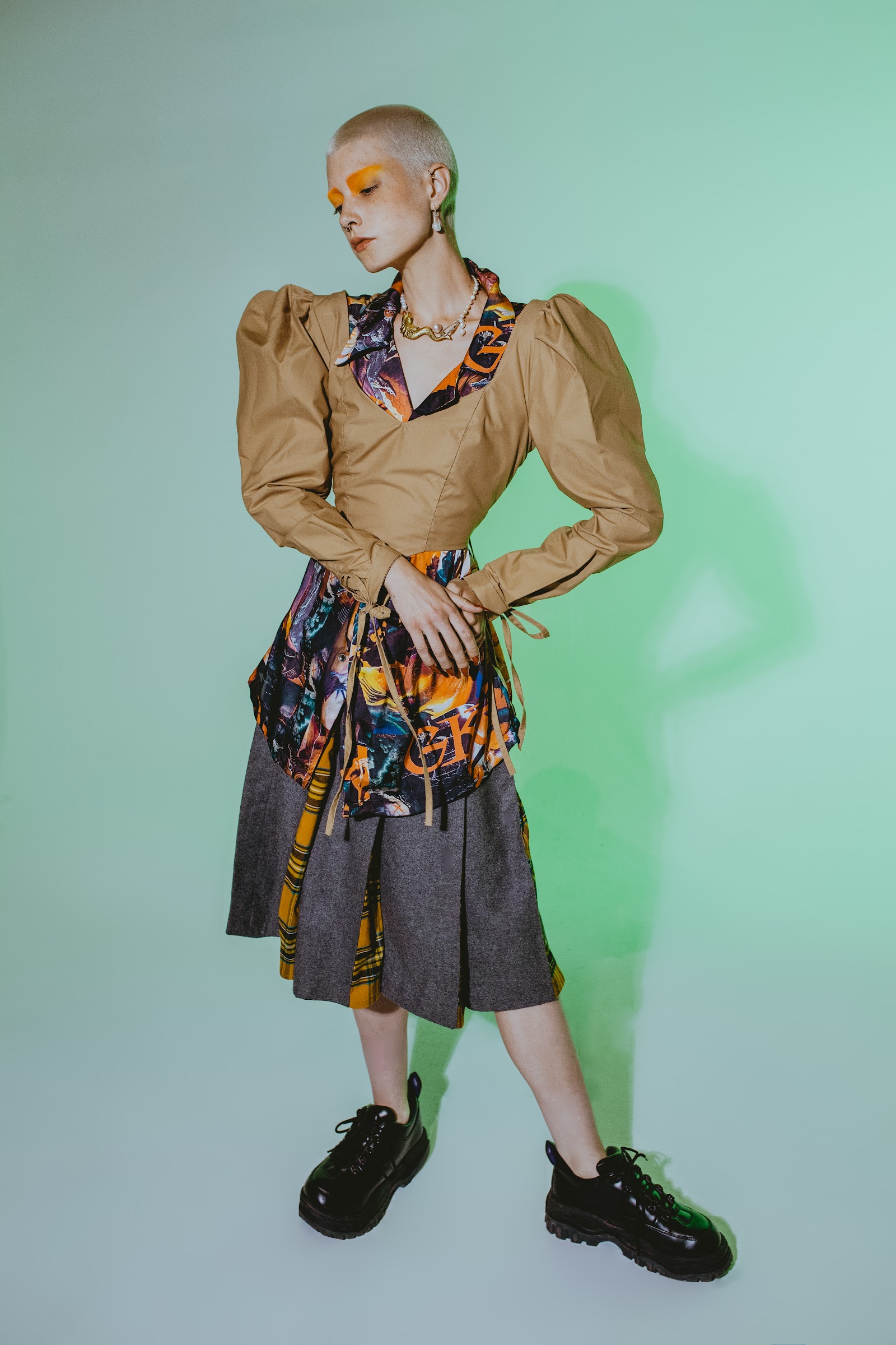 LYSERG SÄURE DIETHYLAMID — Look 11