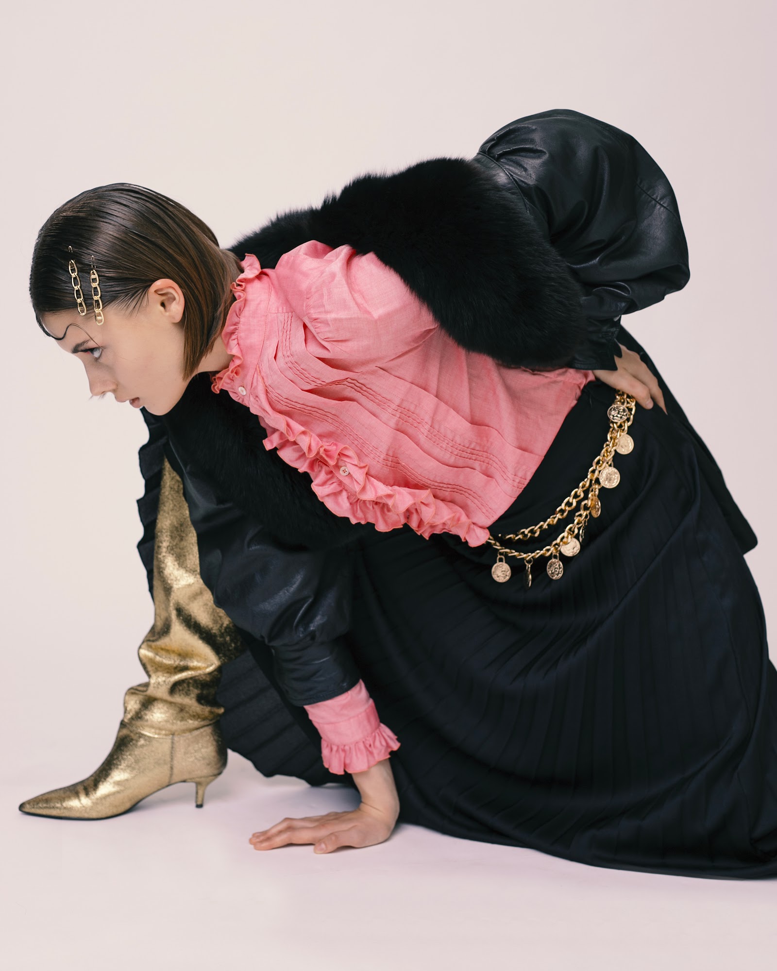 GIRLS ON FILM — Look 7