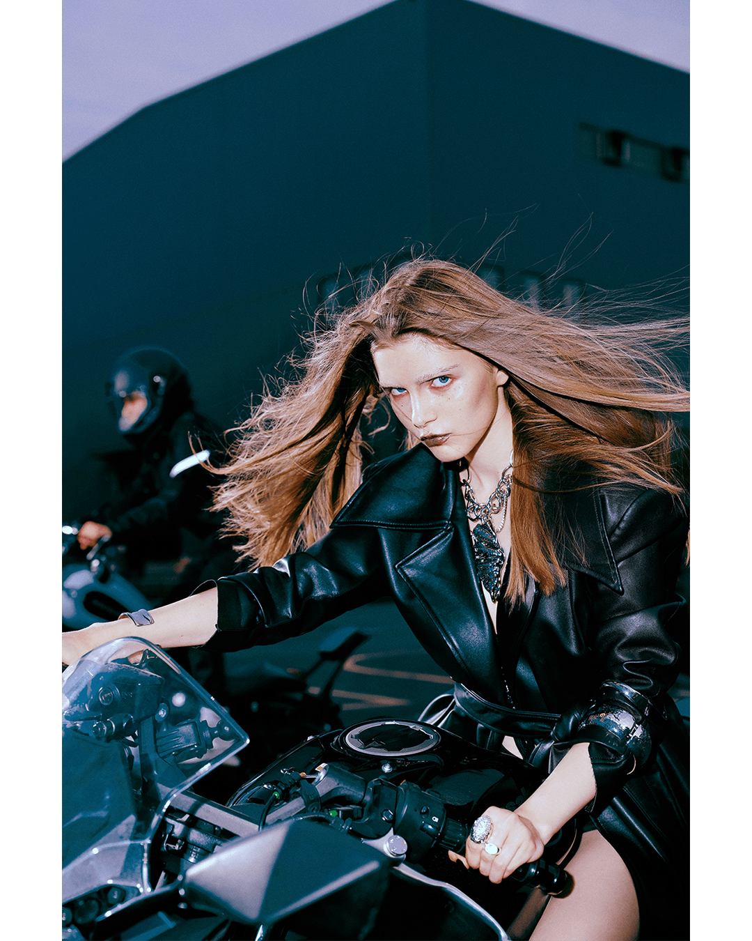 Dark Girl — Look 7
