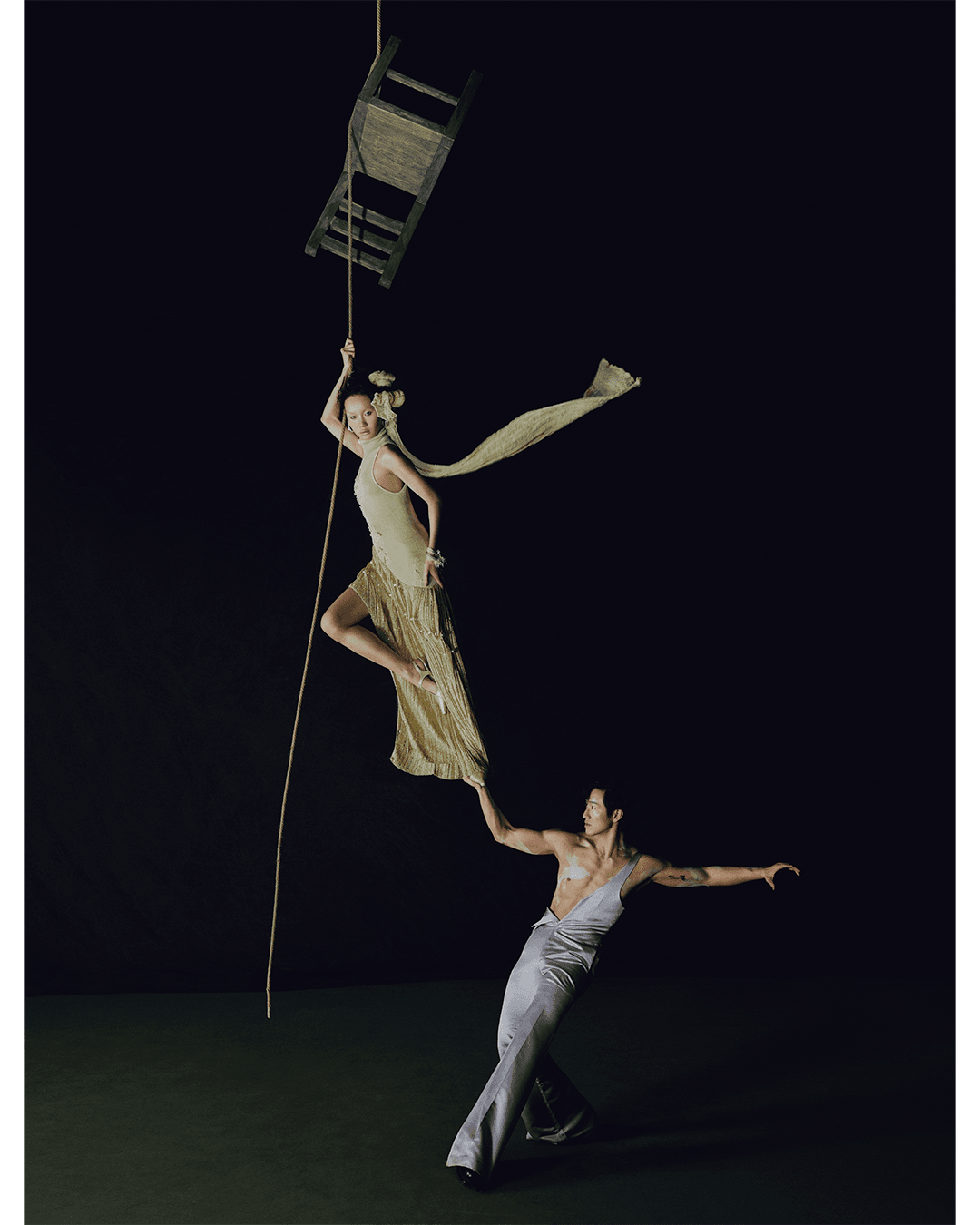 Suspended Between — Look 8