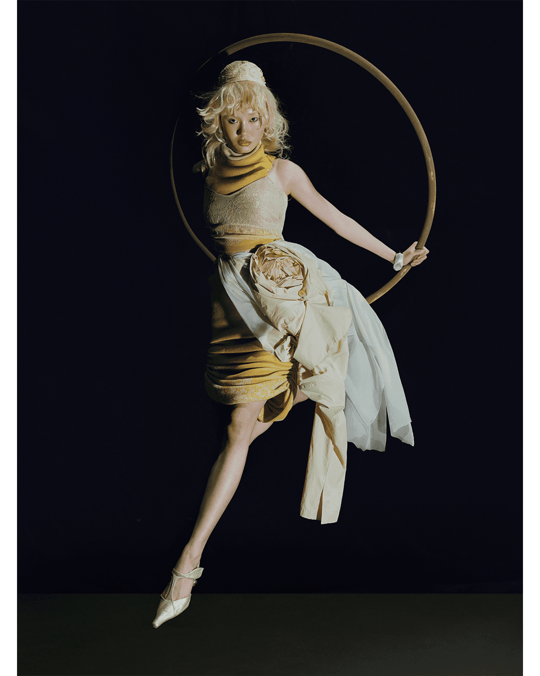 Suspended Between — Look 9