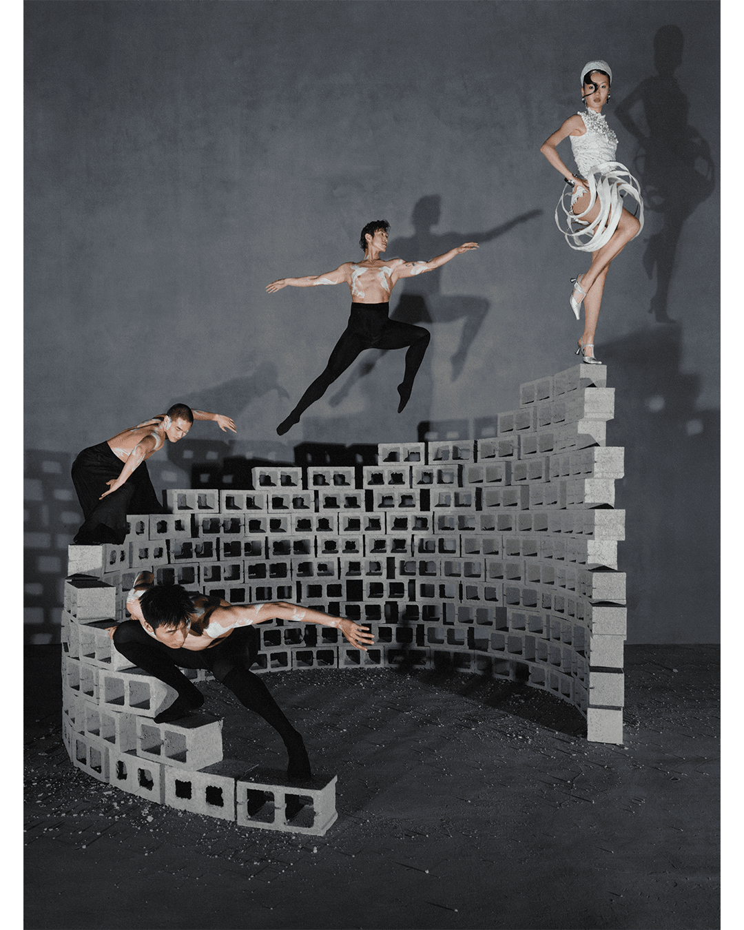 Suspended Between — Look 10