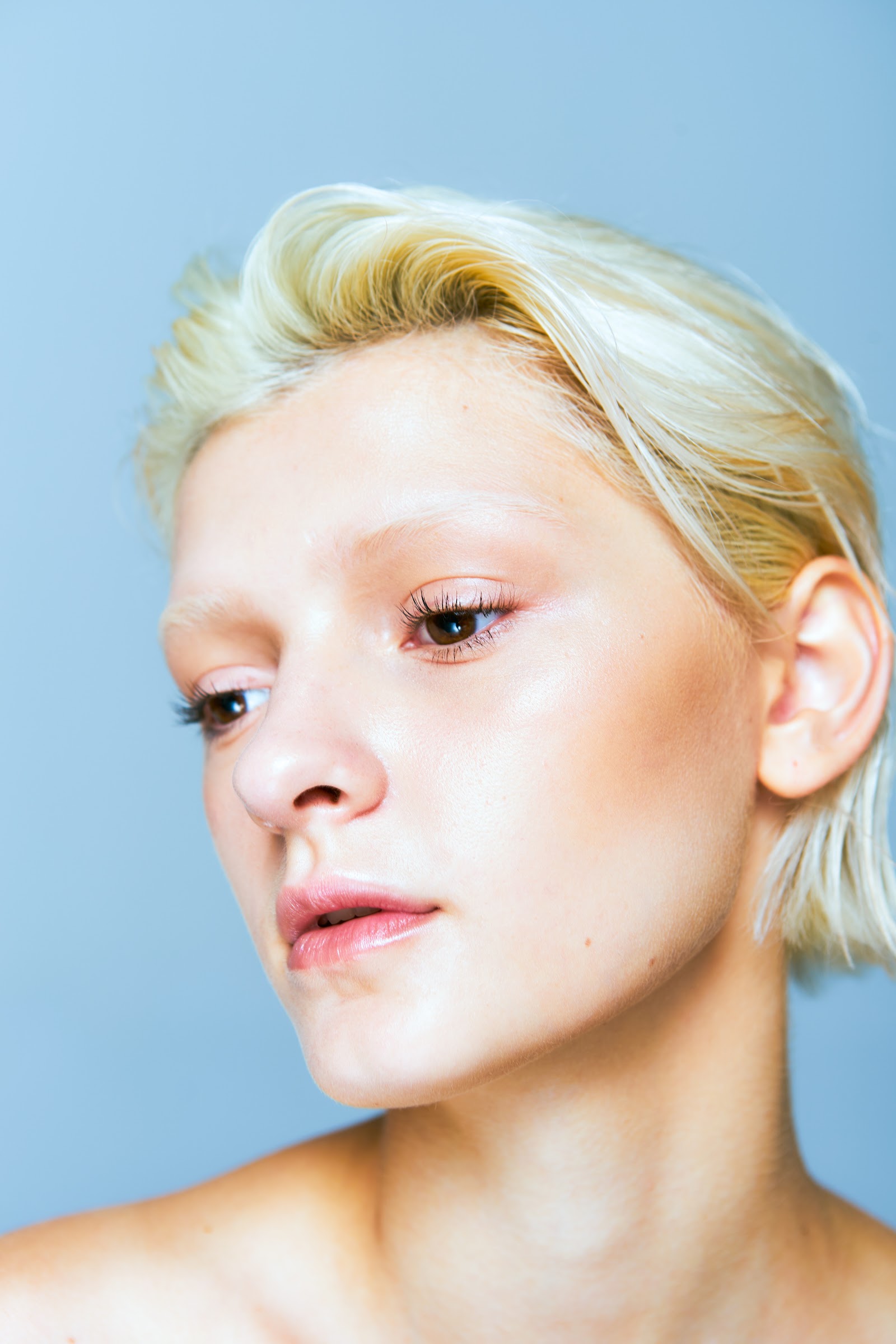 CONTEMPORARY — Look 1
