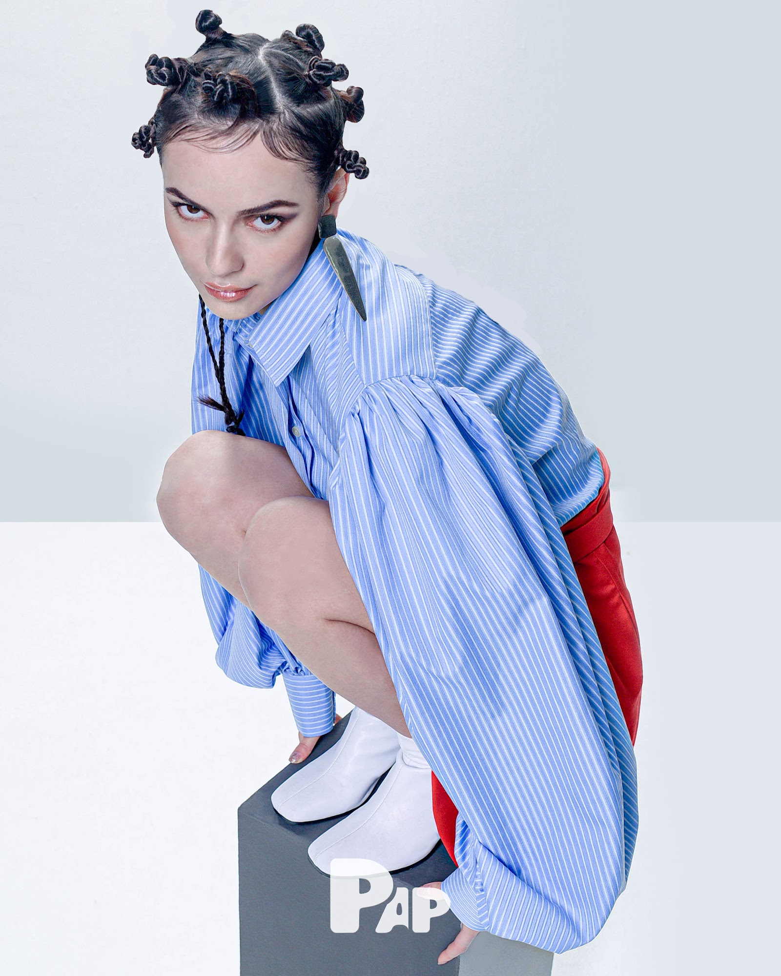 PIECE DE RESISTANCE — Look 2