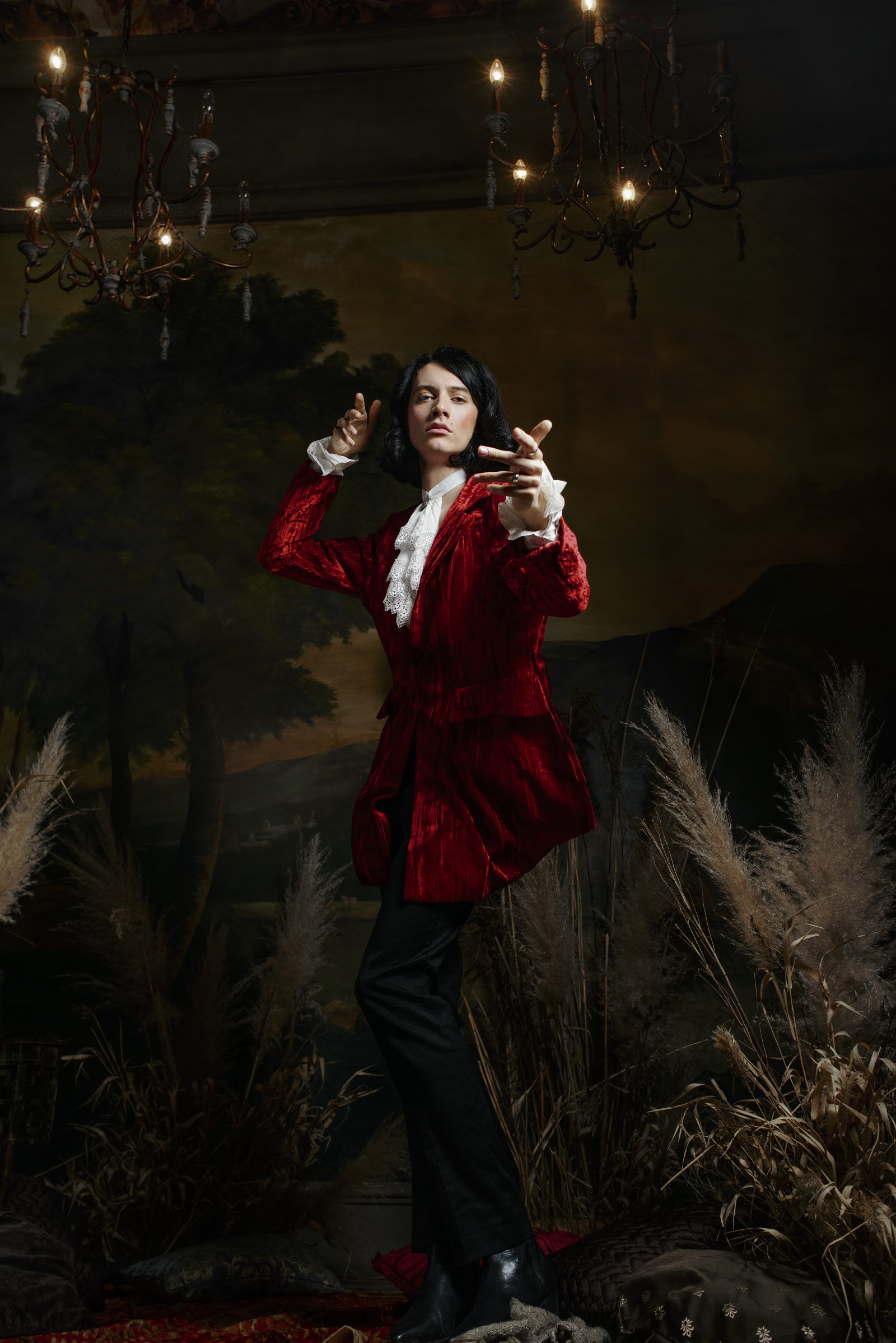 WHAT WE DO IN THE SHADOWS — Look 4