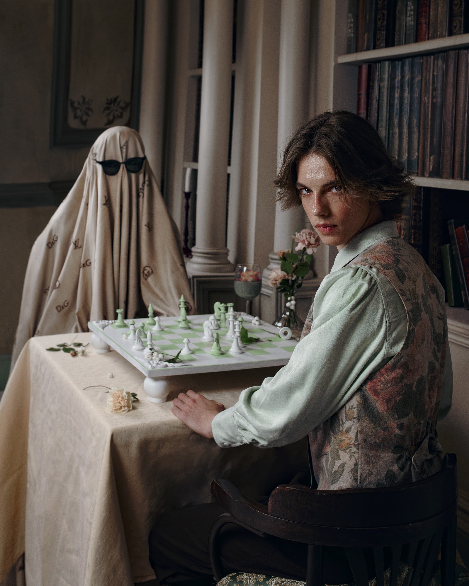 WHAT WE DO IN THE SHADOWS — Look 8