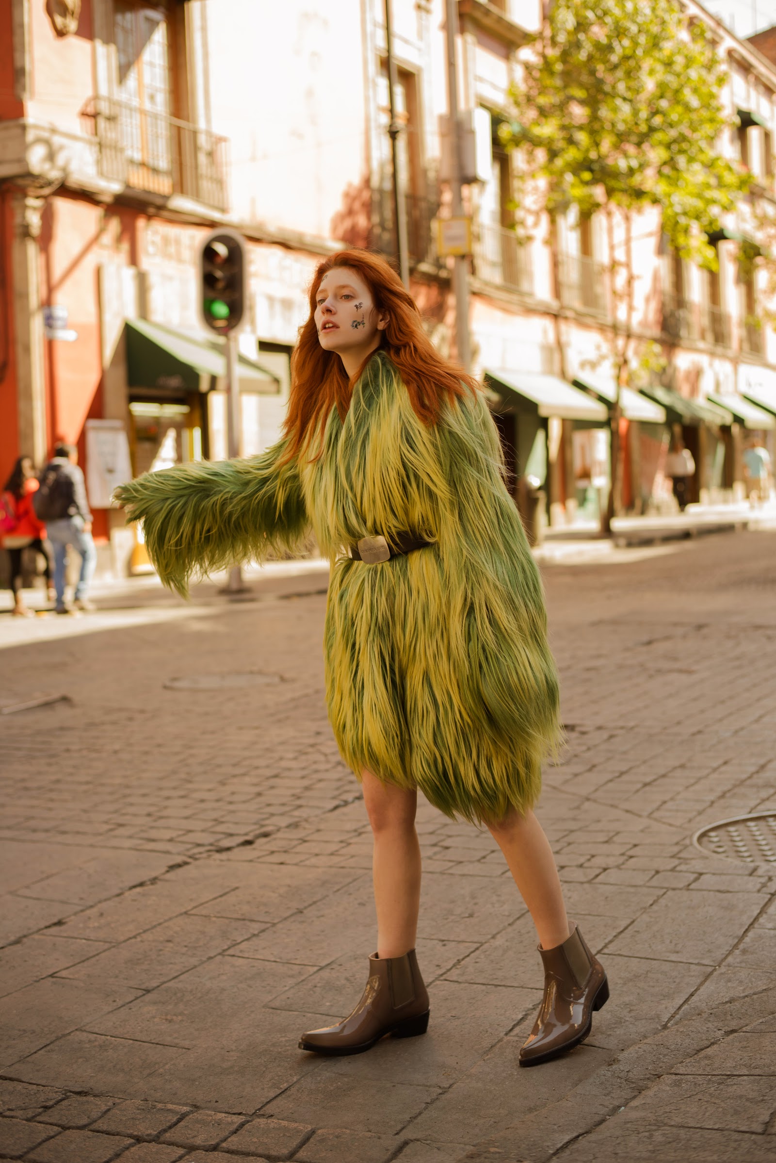 DOWN IN MEXICO — Look 11