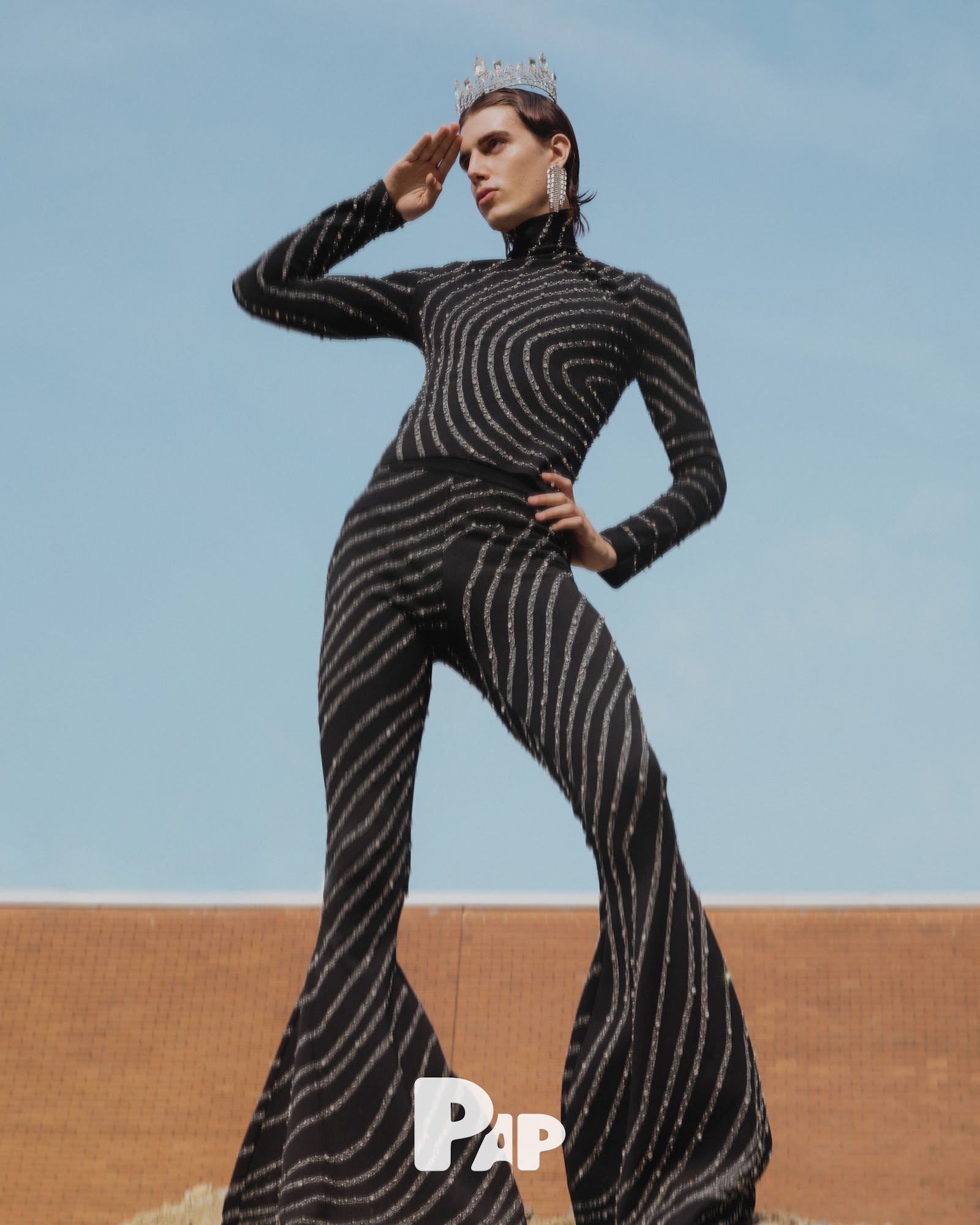 FORGET ME NOT — Look 11