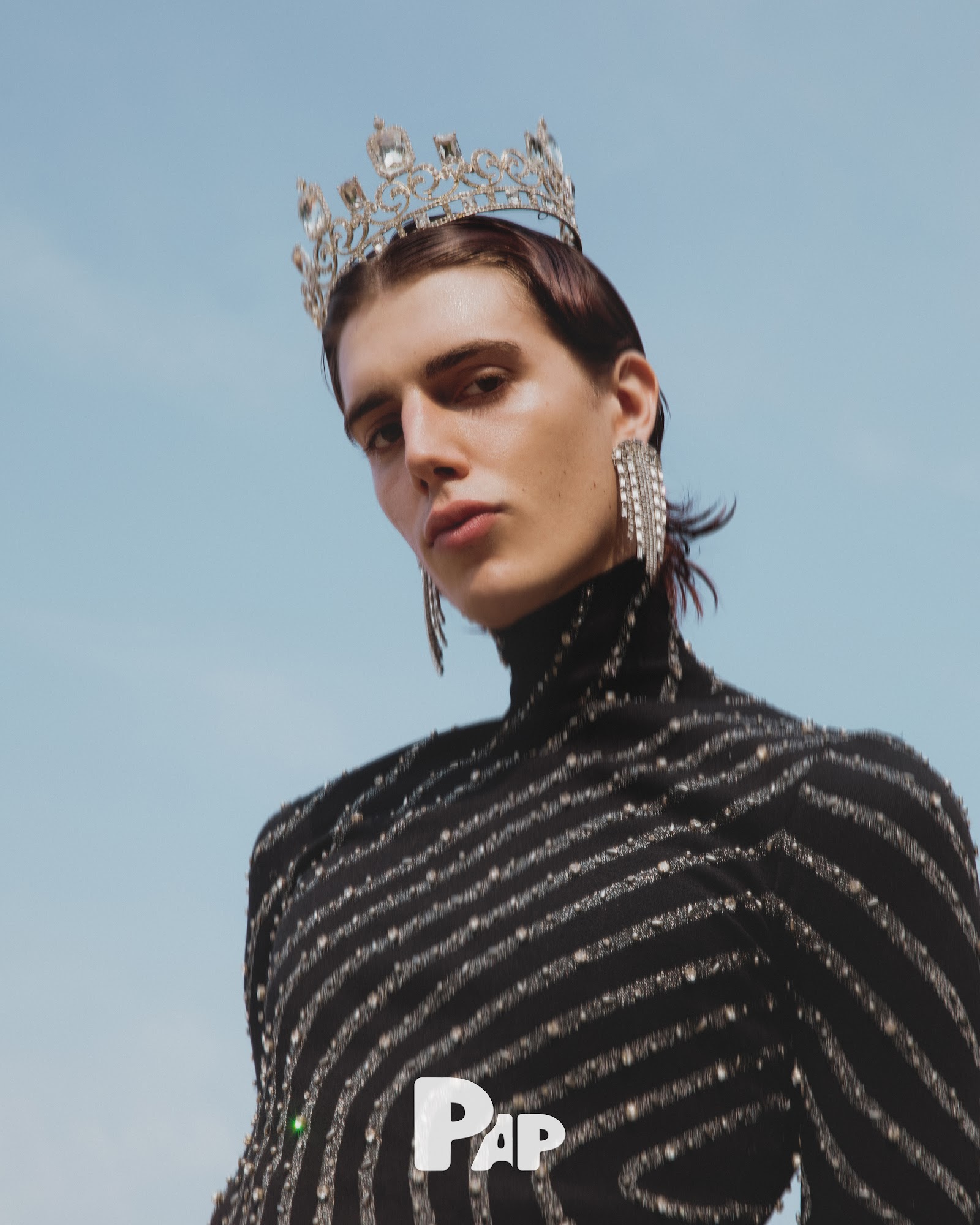 FORGET ME NOT — Look 12
