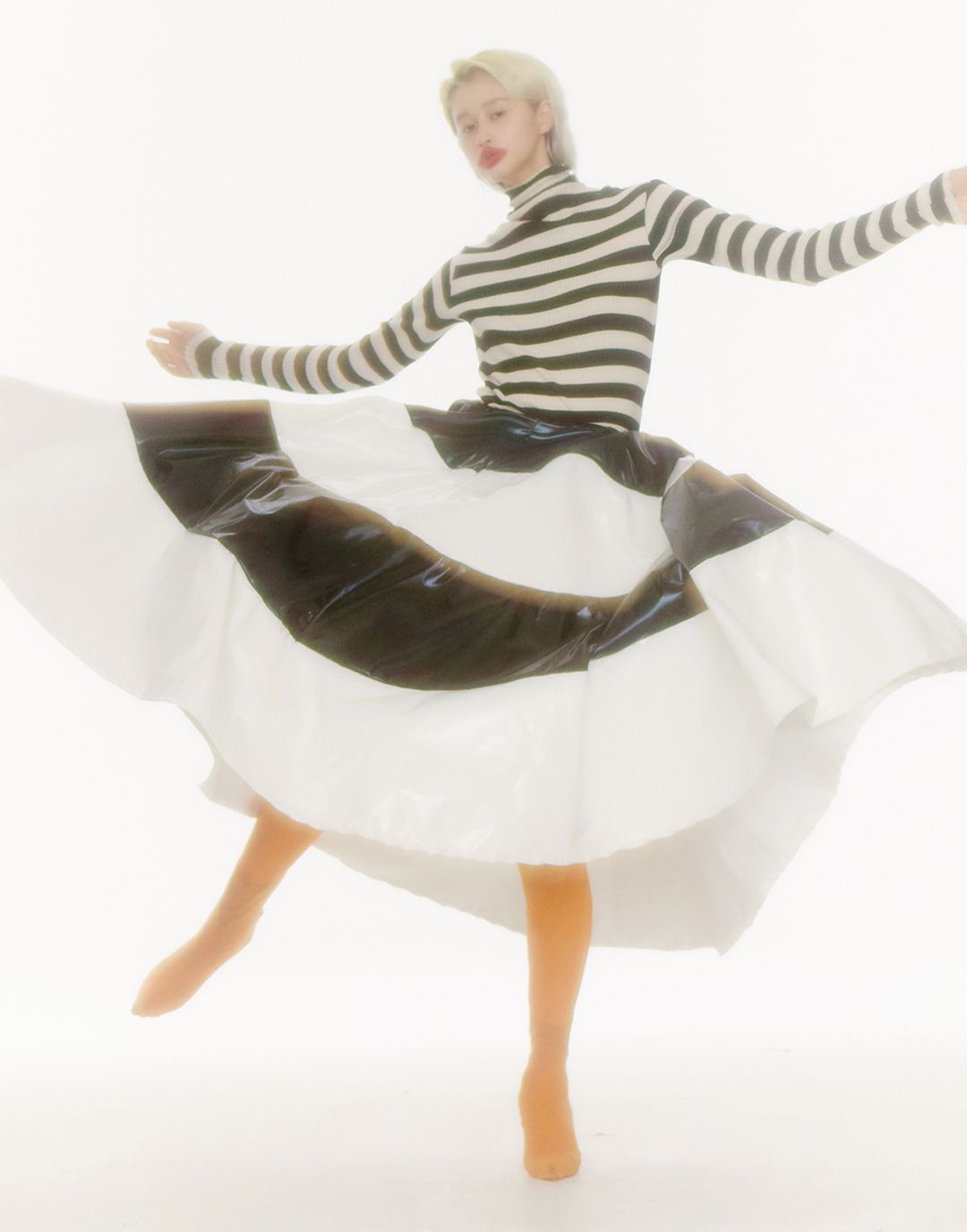 02 LEIGH BOWERY — Look 15