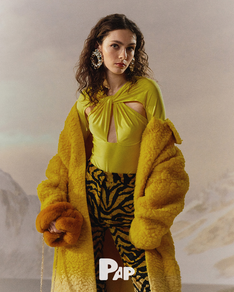 AFTER THE MOUNTAIN WAKES — Look 5