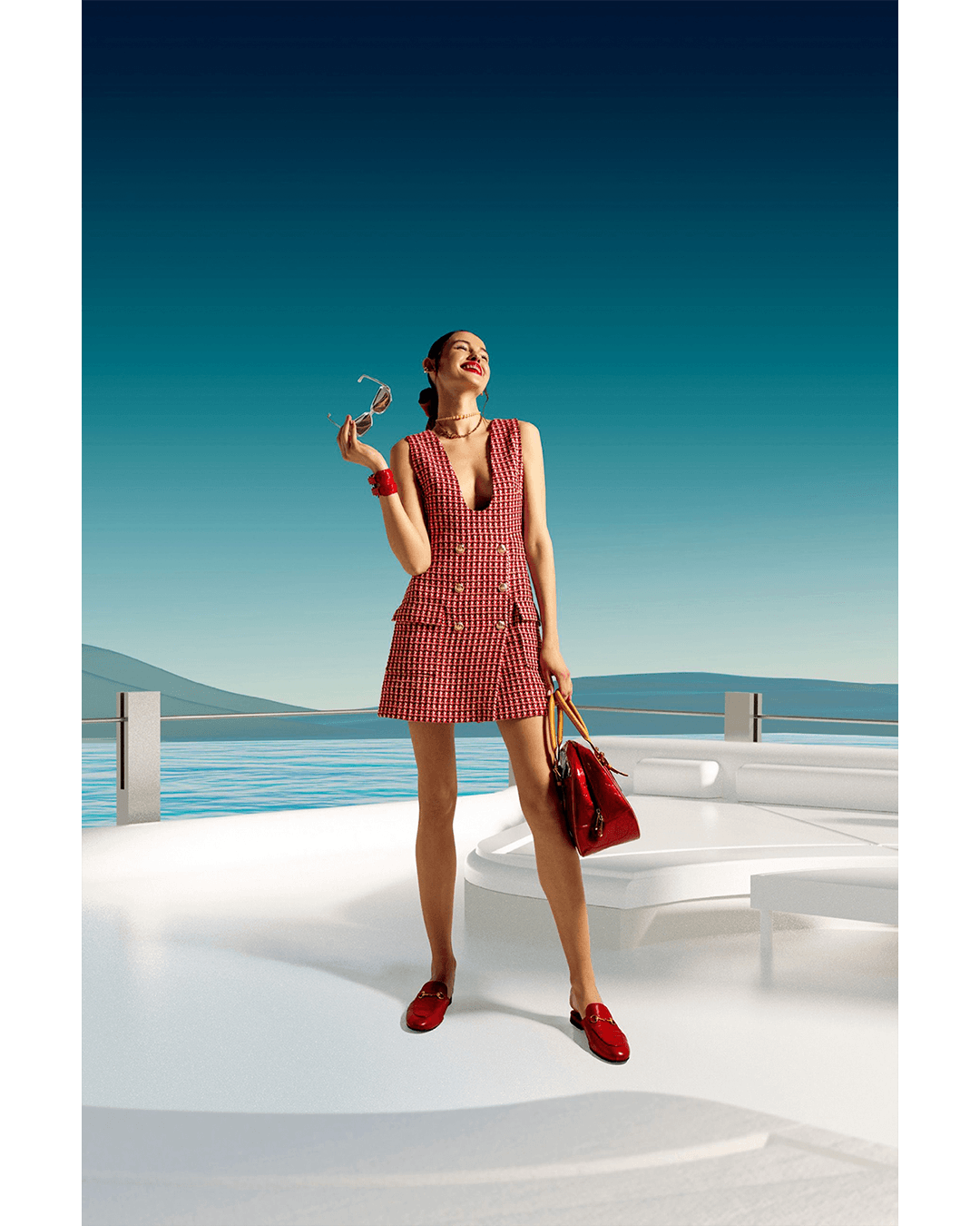 BETWEEN SEA AND SKY — Look 6