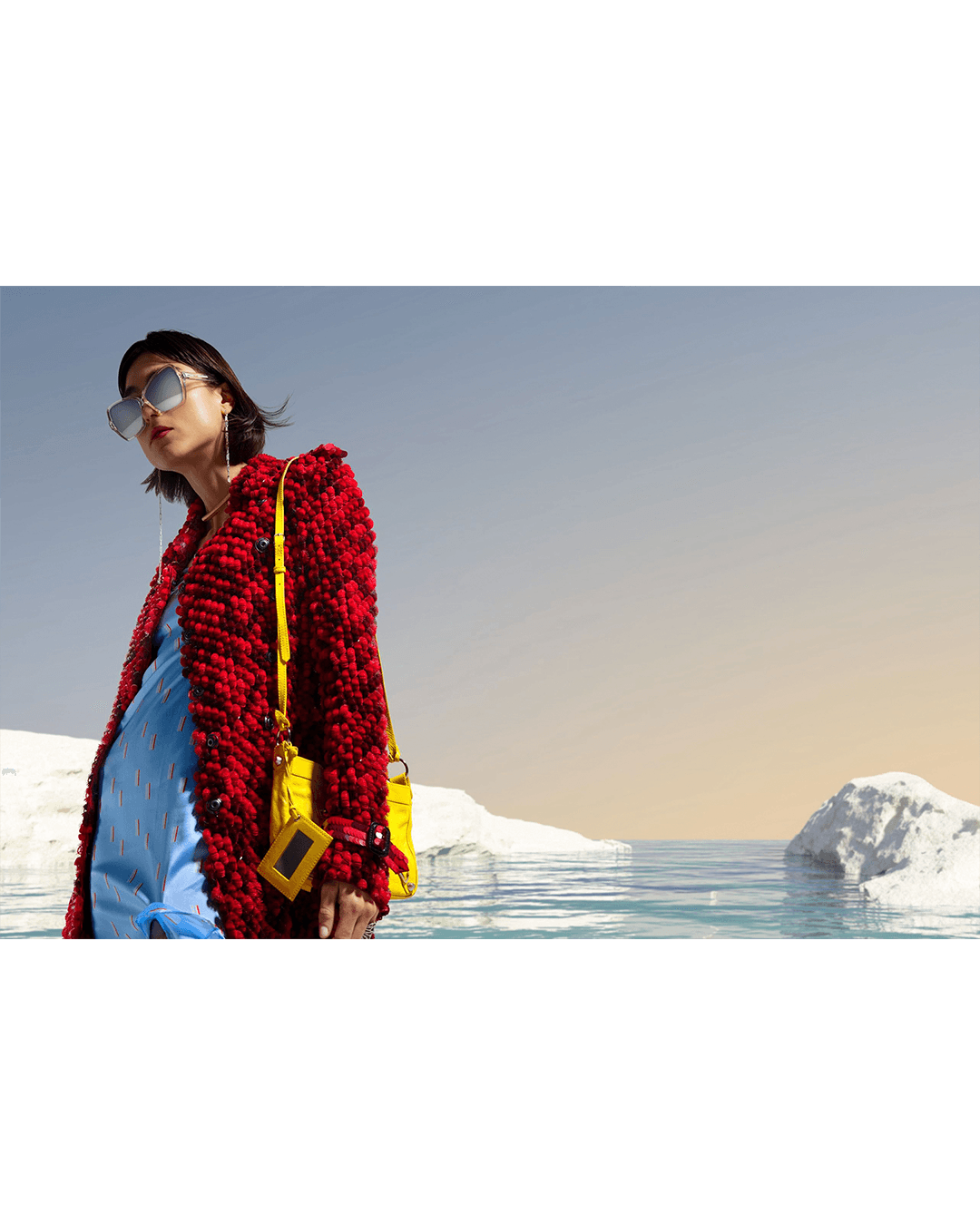 BETWEEN SEA AND SKY — Look 11
