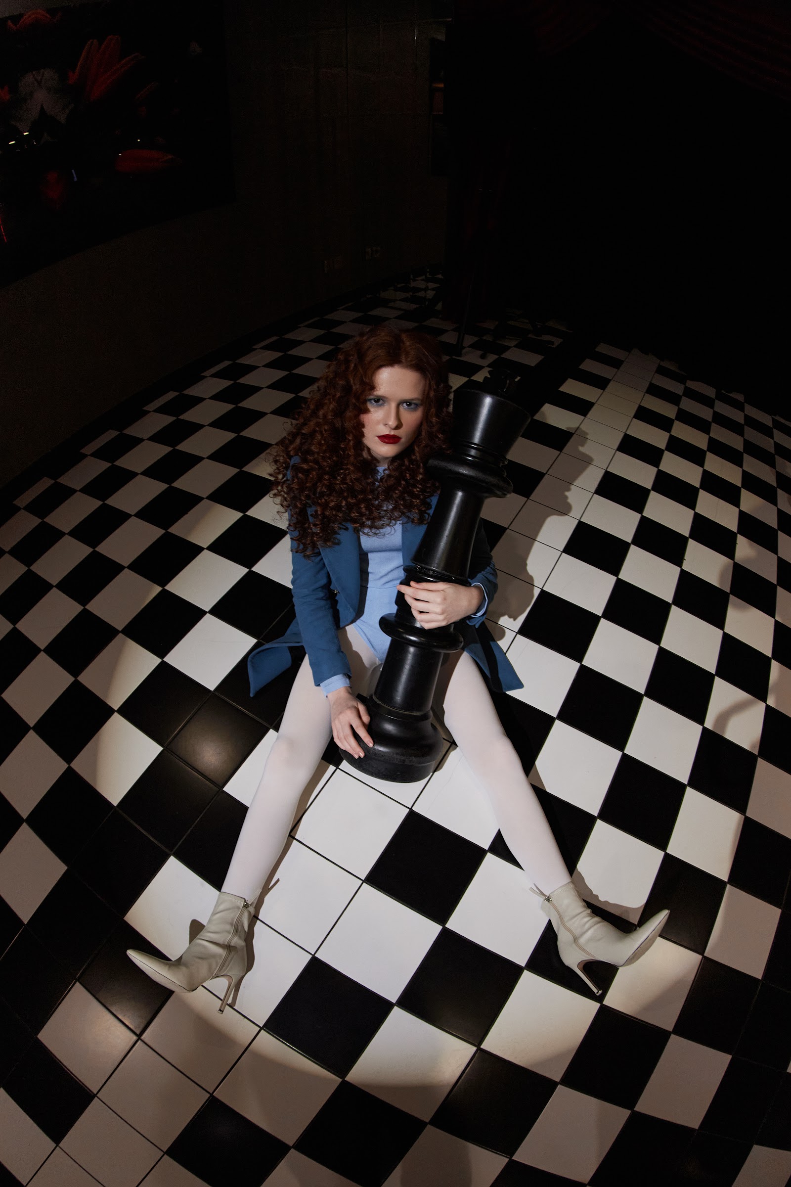 EVE IN WONDERLAND — Look 3