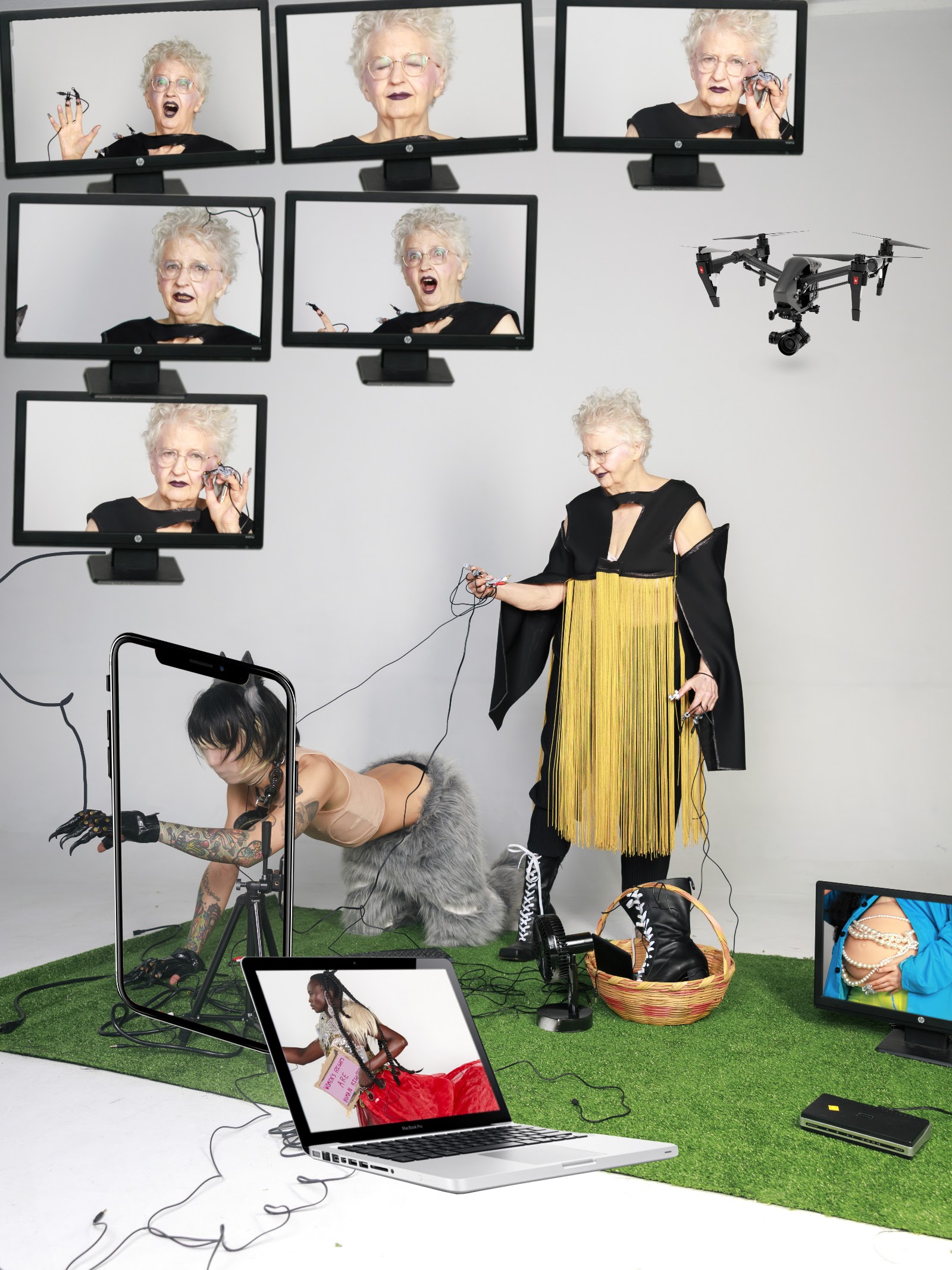 DIGITAL FLOODS — Look 7