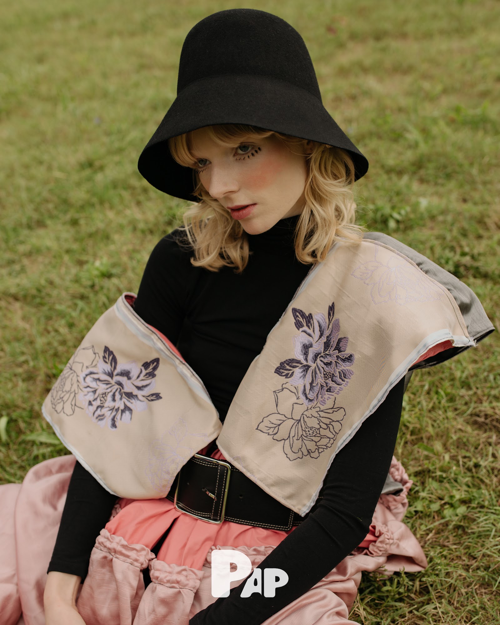 INNER GARDEN — Look 9