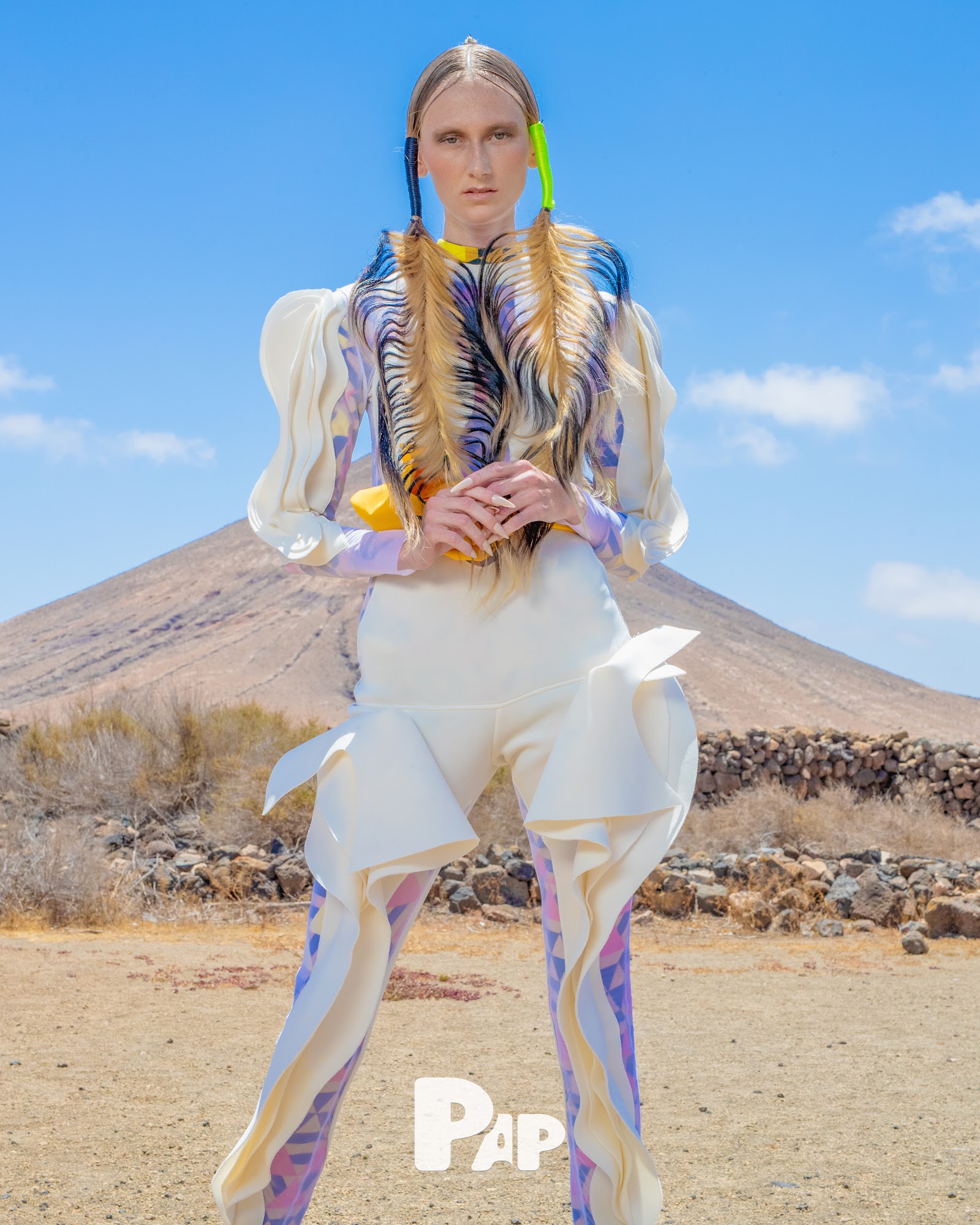 OCEANIA — Look 14