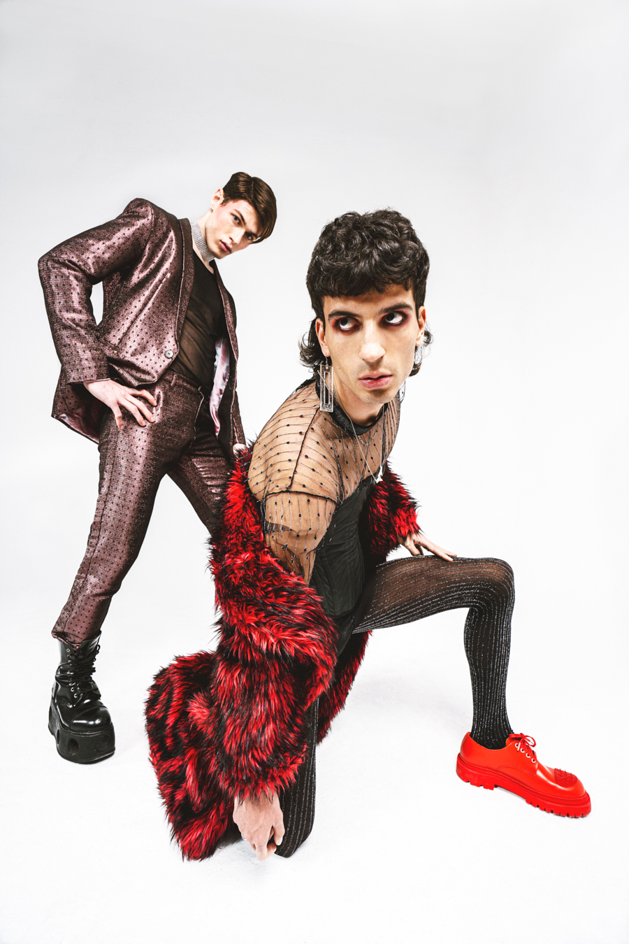 ABSOLUTE BEGINERS — Look 2