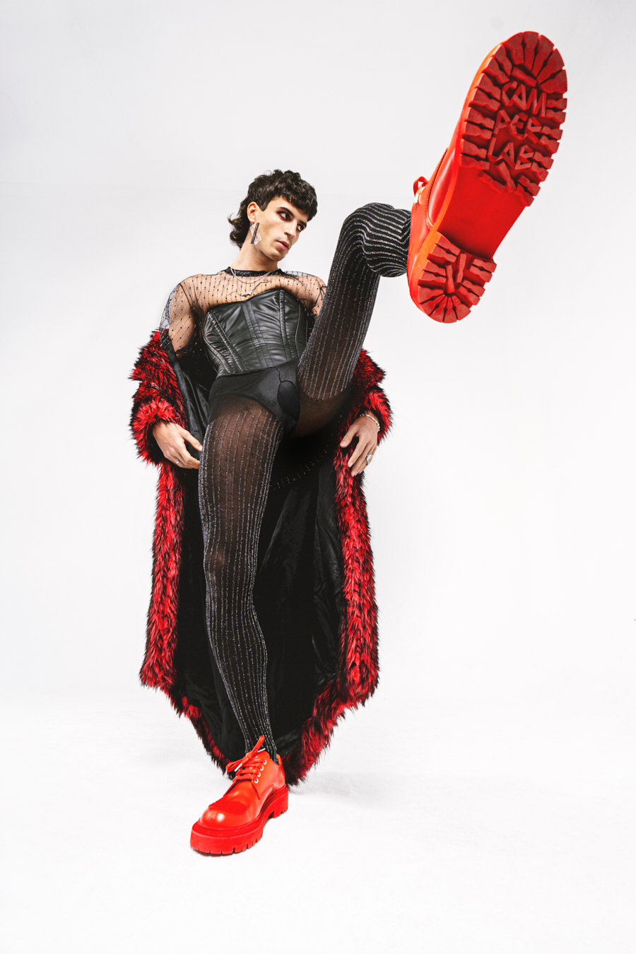 ABSOLUTE BEGINERS — Look 7