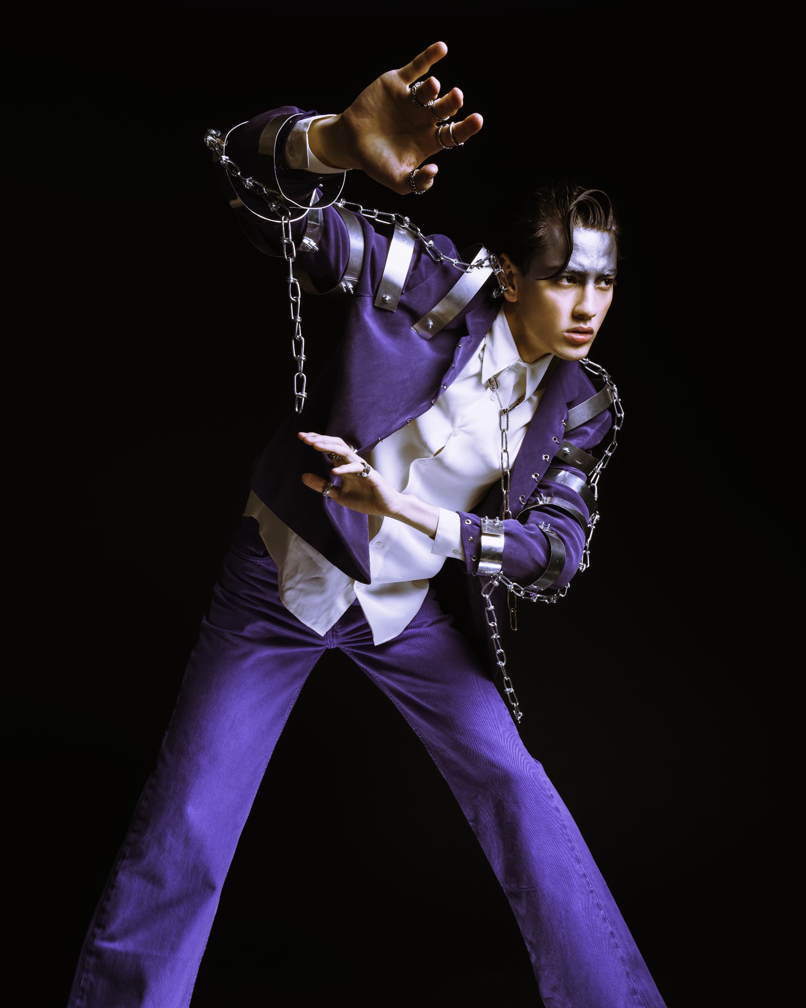 THE PUPPETEER — Cover