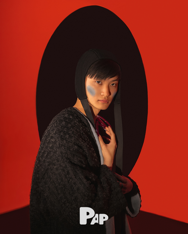 IMAGINARY WORLDS — Look 11