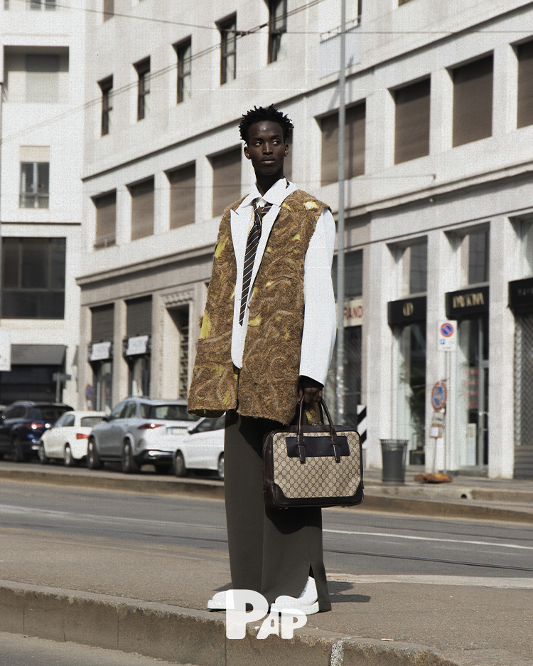 ELUDERE — Look 5