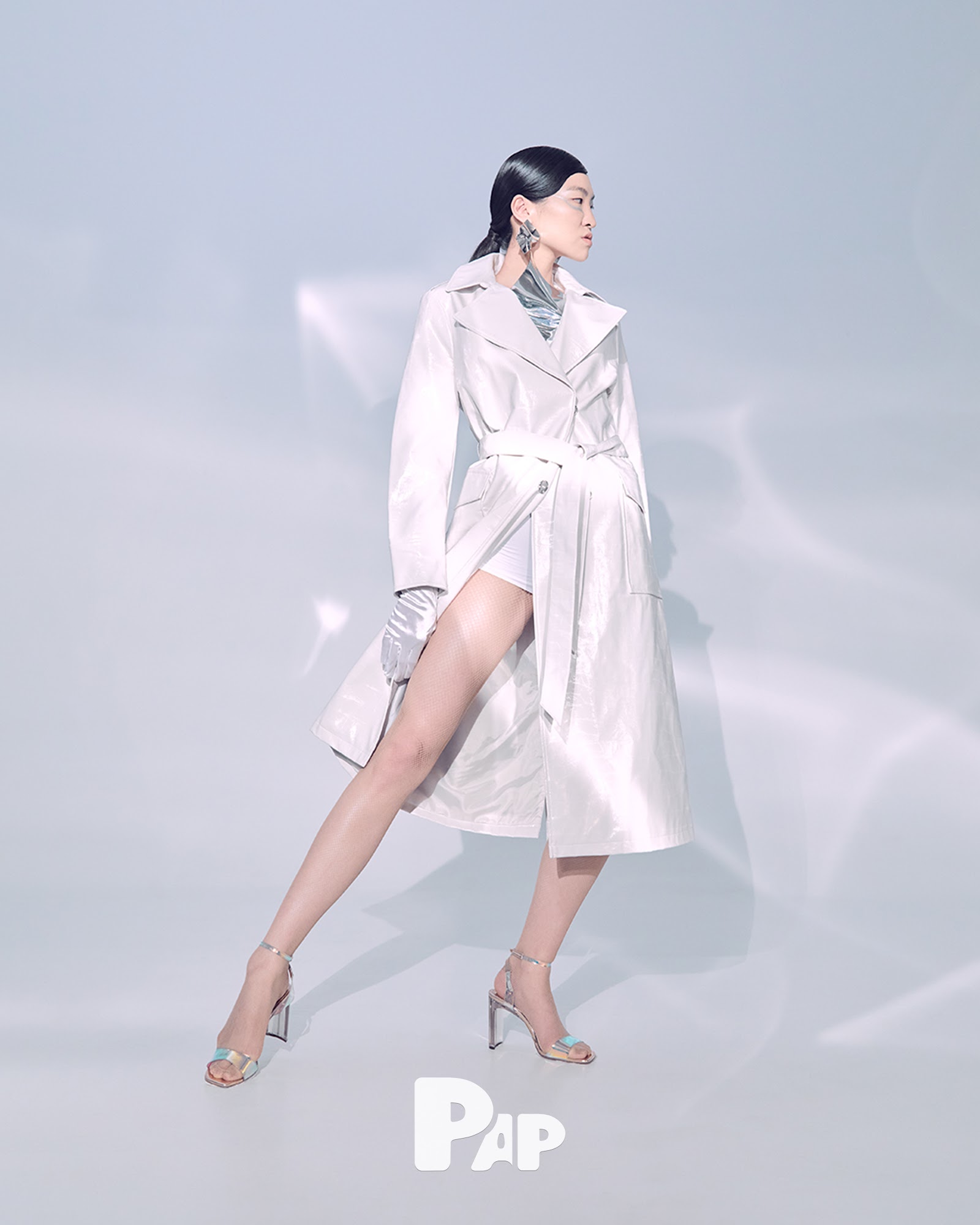 CRYSTAL — Look 7