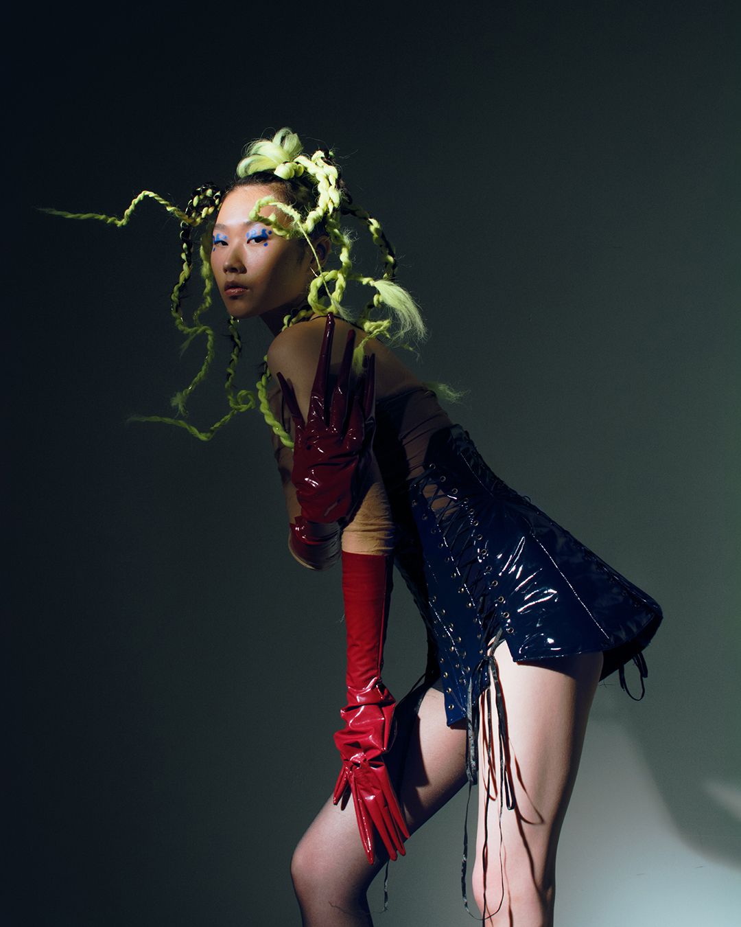 ALIEN FLOWER — Look 1