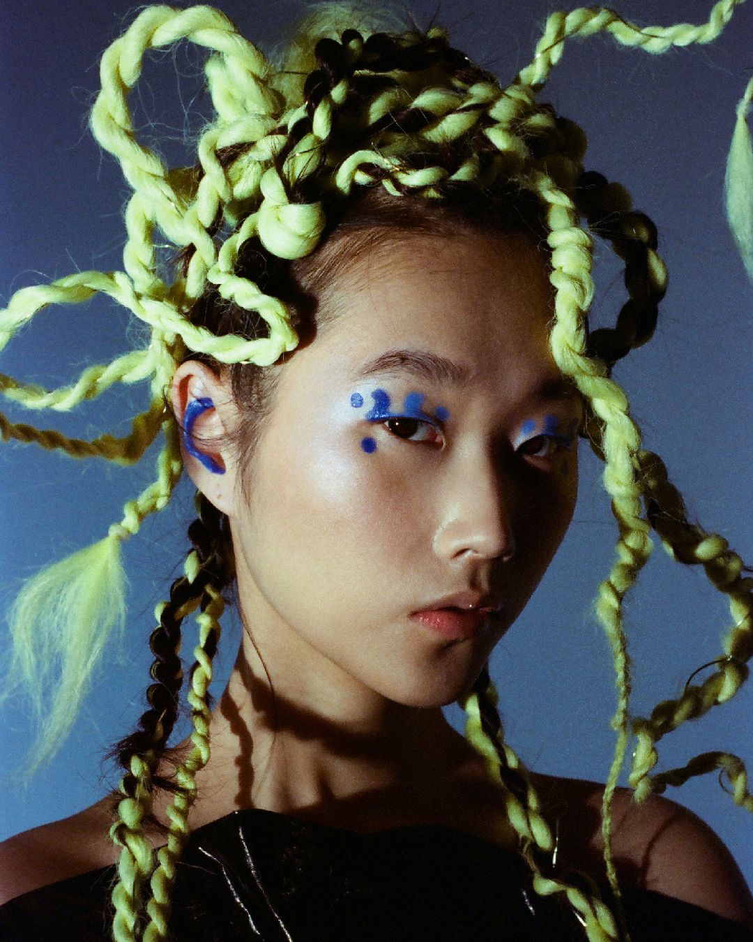ALIEN FLOWER — Look 8
