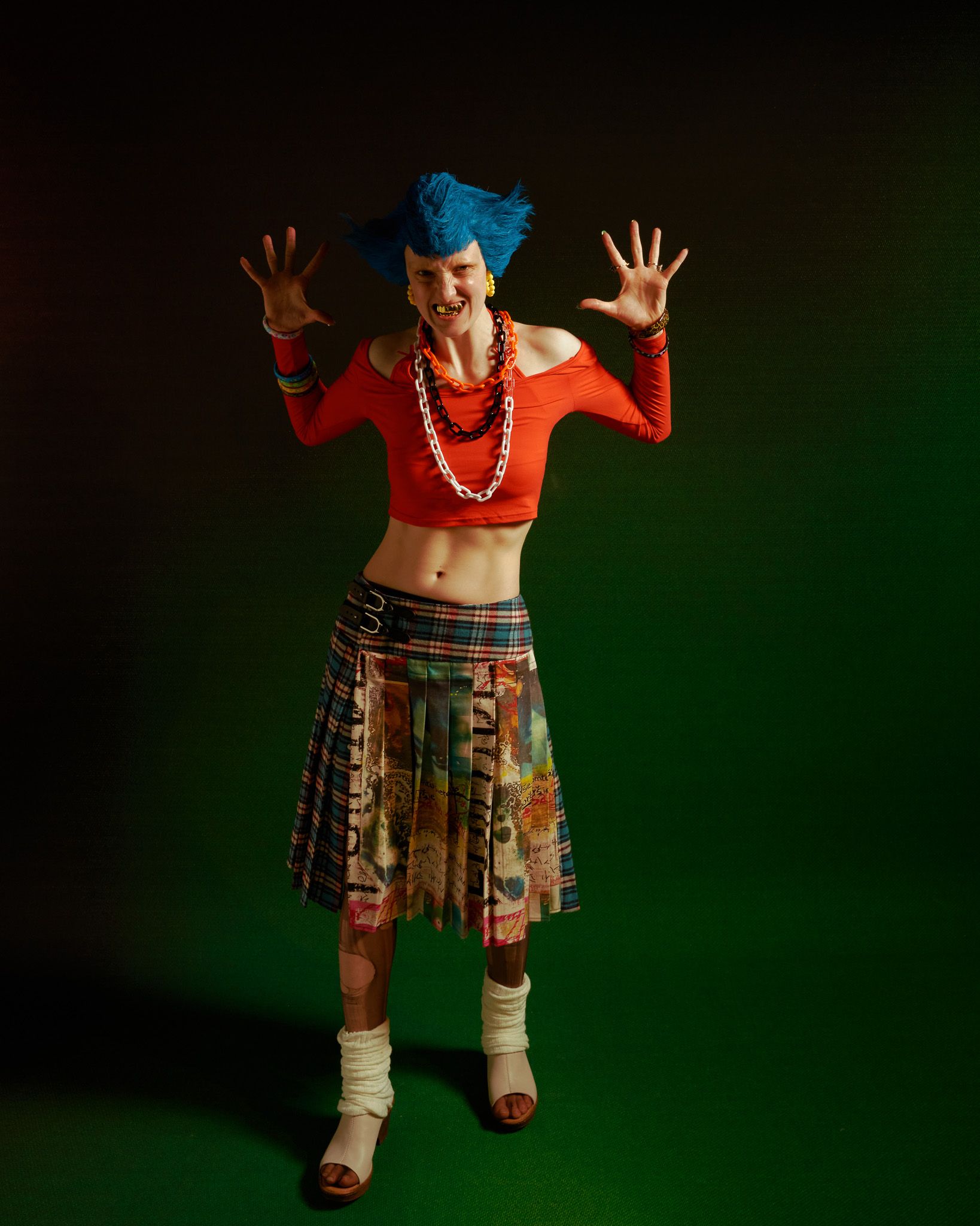 On the Philosophical Revival of Everyday Materials — Look 8
