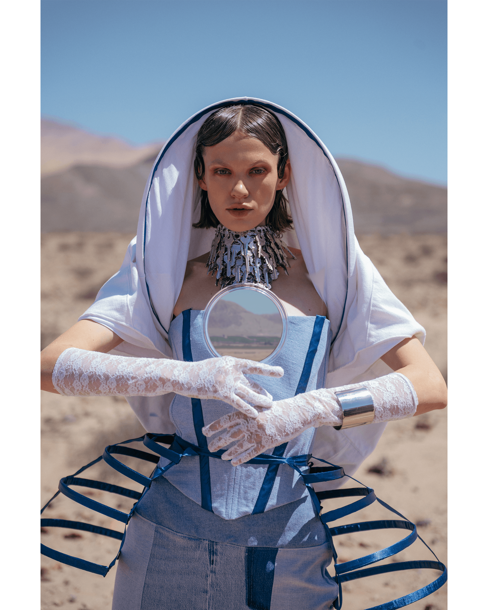 Candelaria del Desierto — Look 3