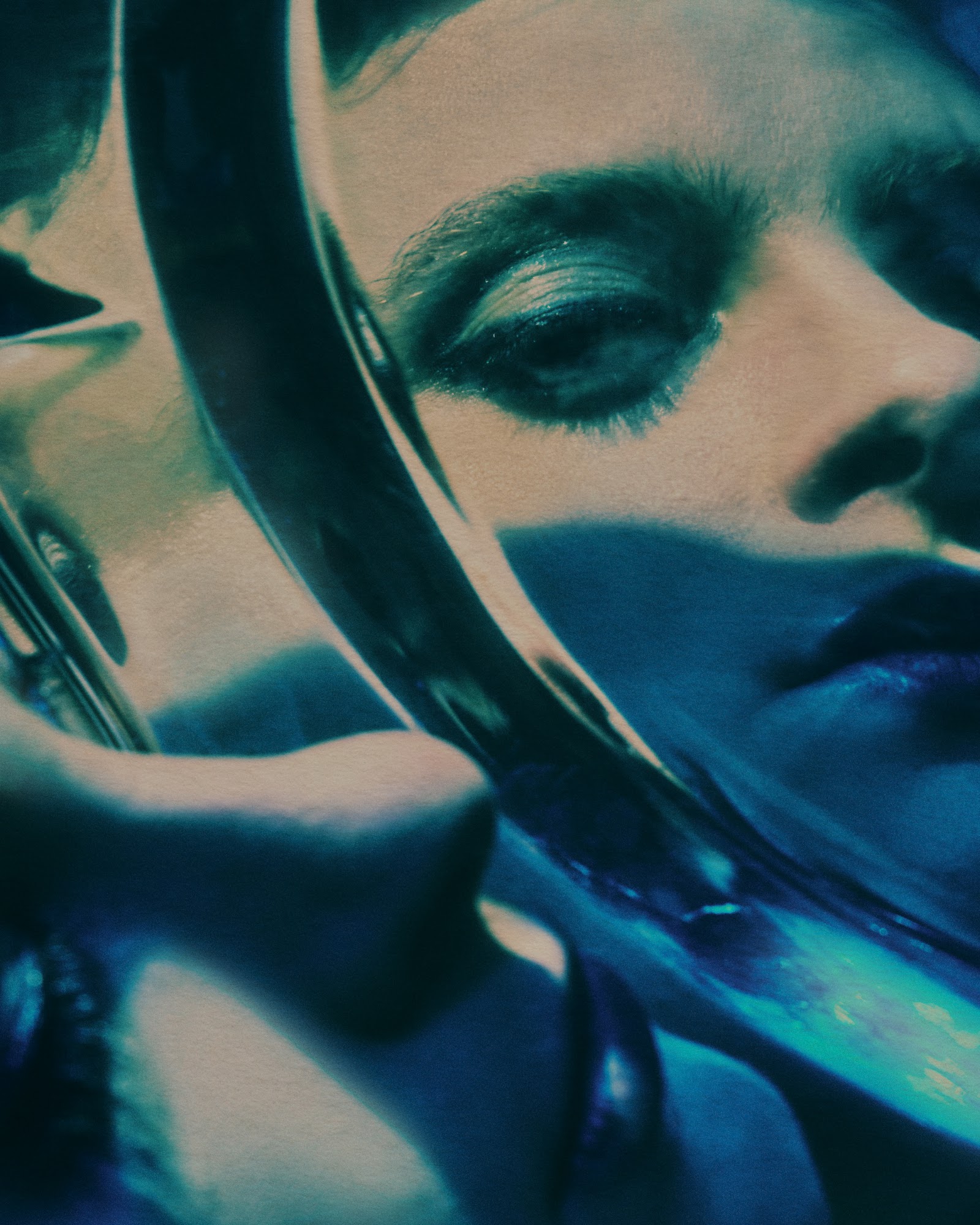 REFLEXES — Look 3