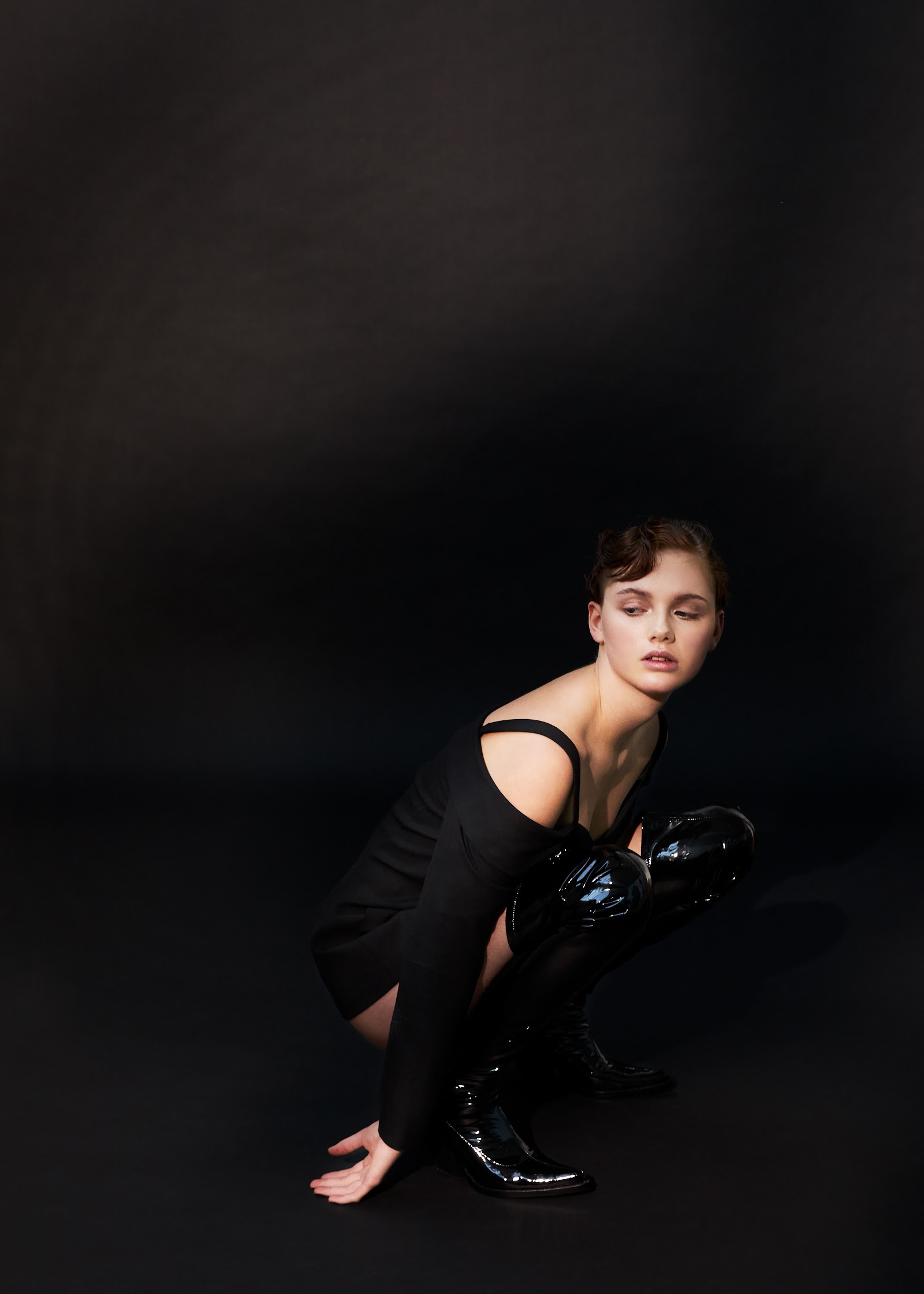 BETWEEN RAYS OF LIGHT — Look 5