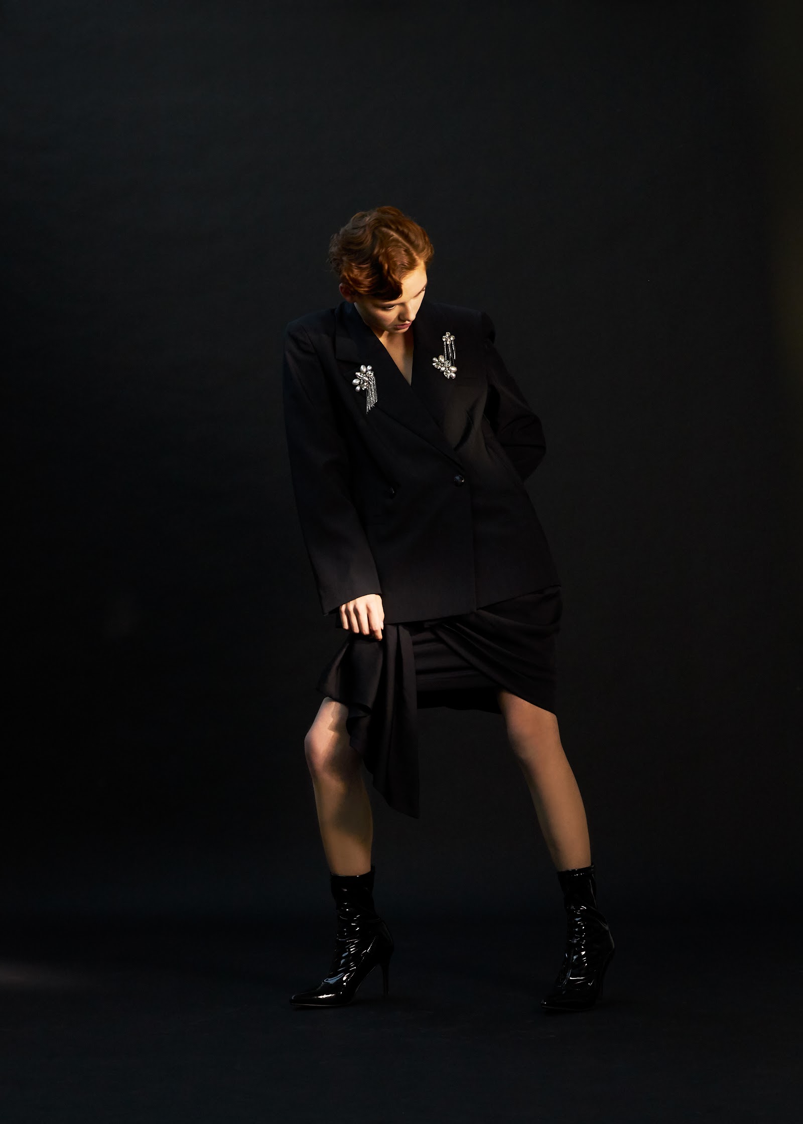BETWEEN RAYS OF LIGHT — Look 11