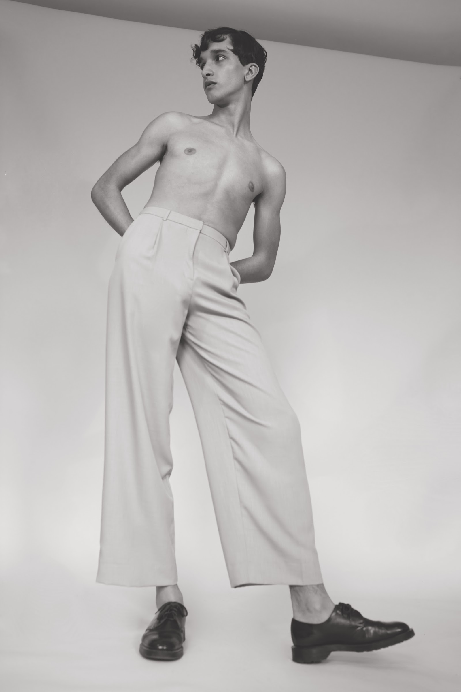 UMARMUNG — Look 2